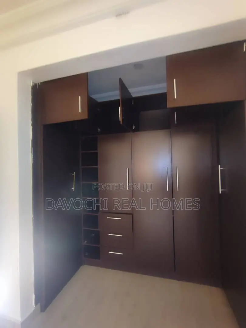 4bdrm Duplex in Lekki County for rent