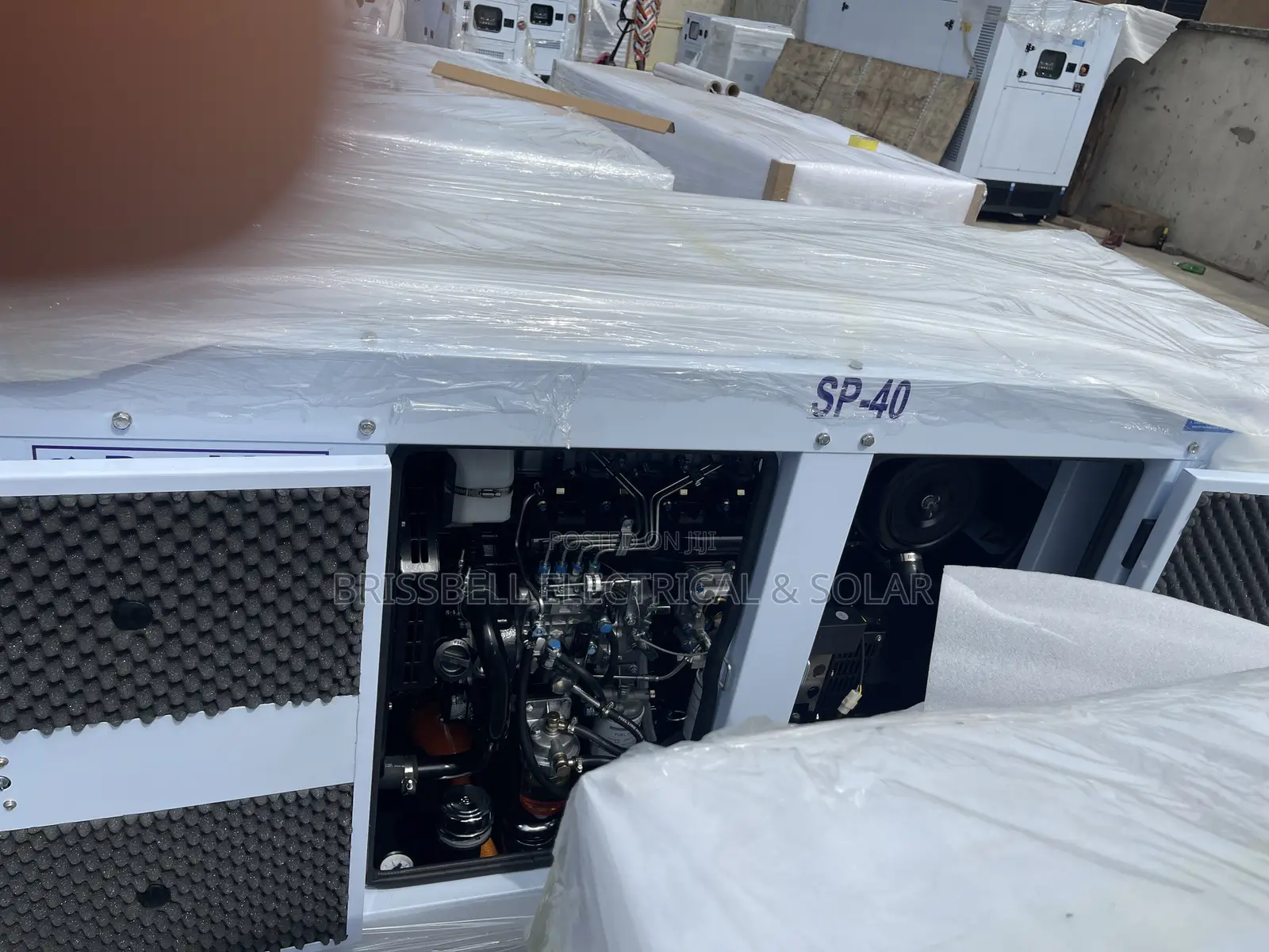 Original England Perkins Soundproof Diesel Generator 40kva
