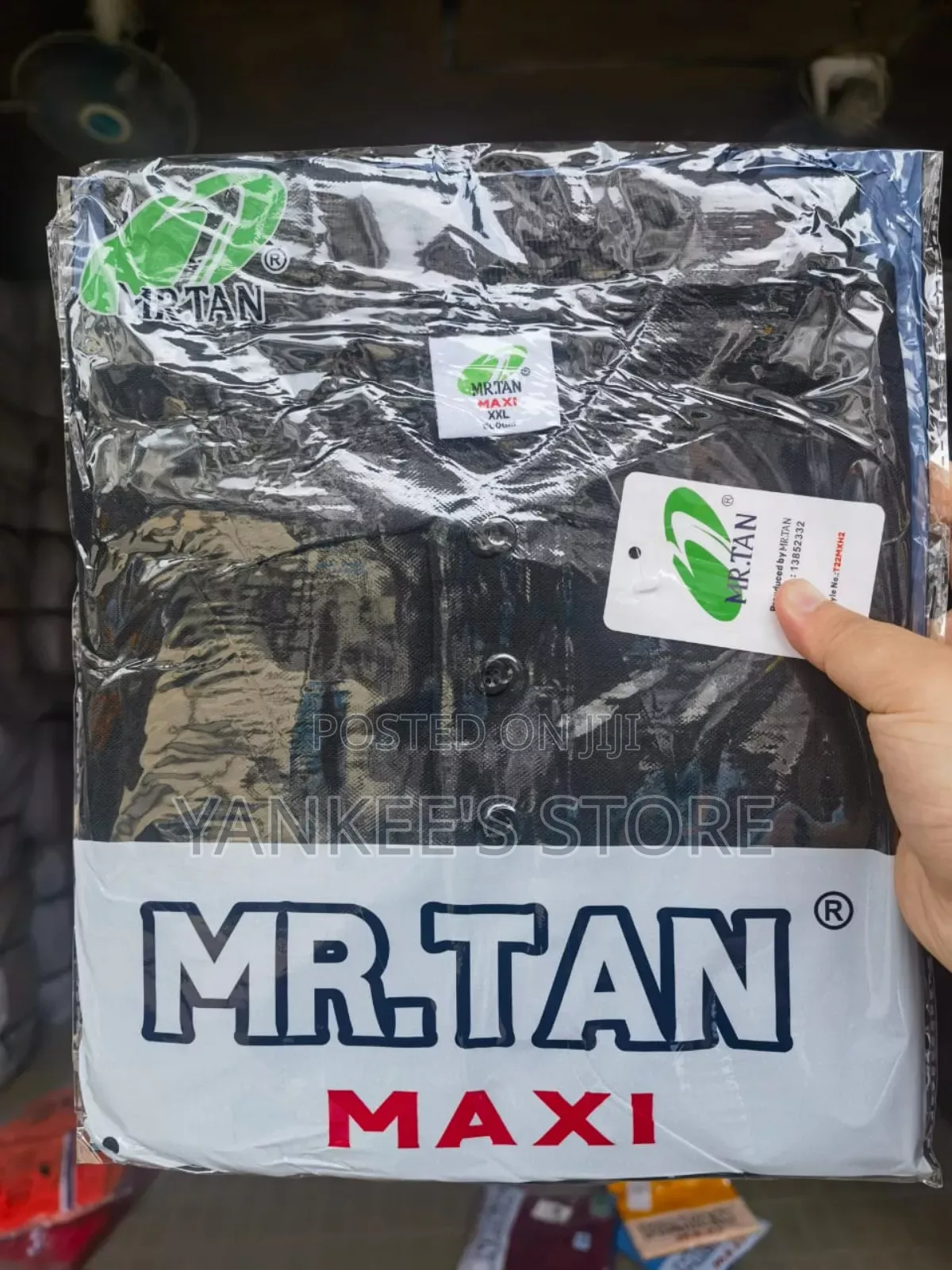 High Quality Mr Tan Plain Collar Neck Unisex