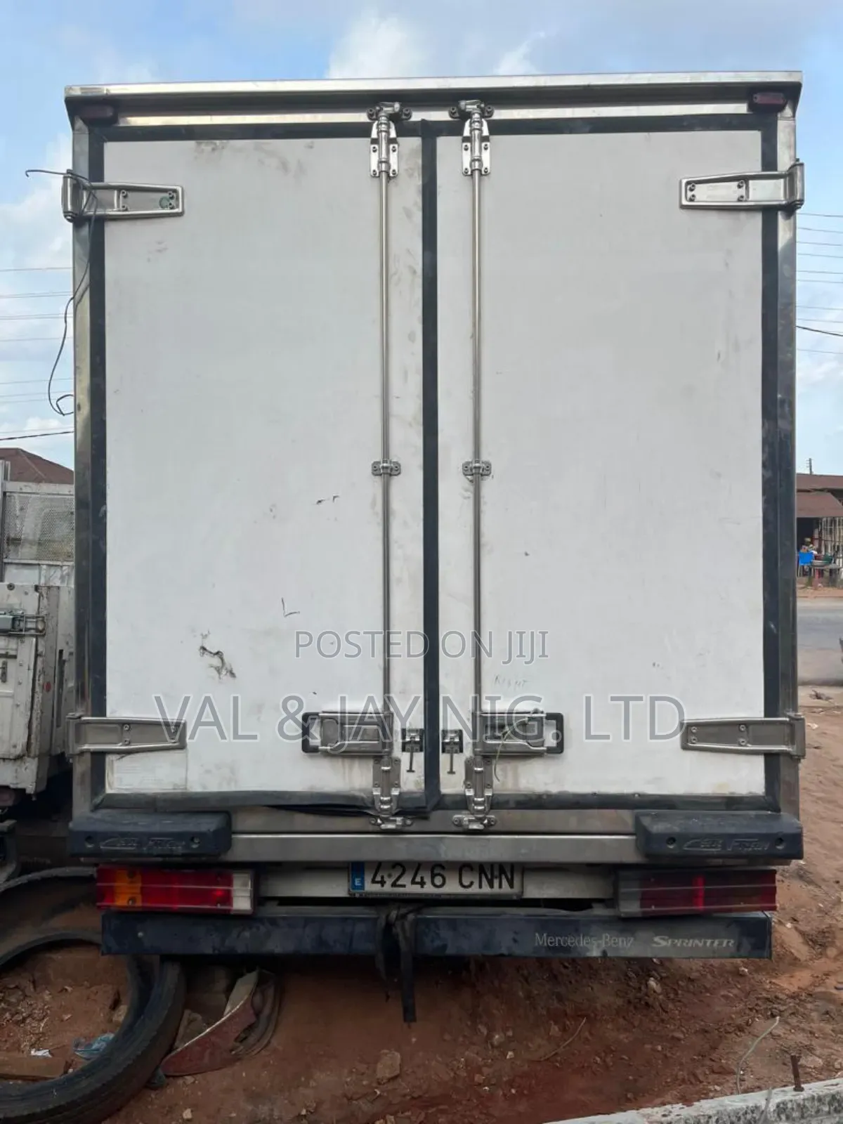 Mercedes Benz Cooling Van - Foreign Use