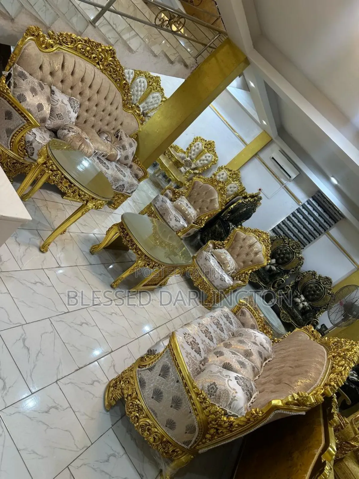 Royal Standard Royal Chair