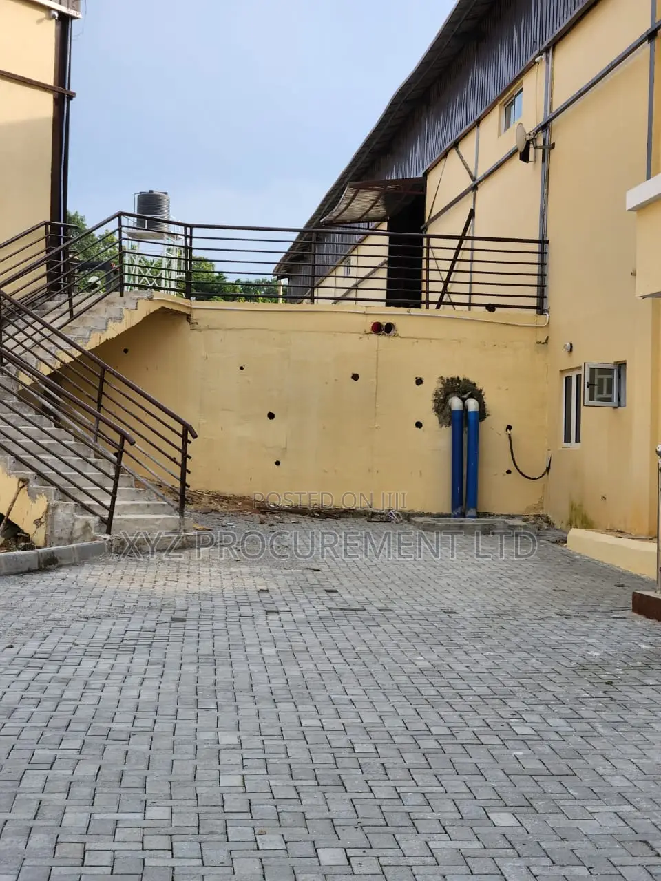 6,000 SQM Warehouse Complex With Offices and a Showroom