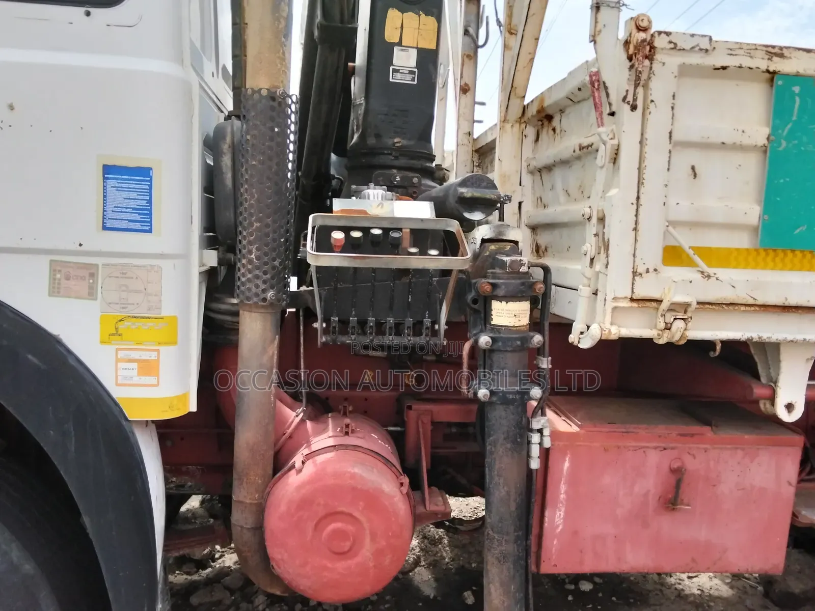 Manlift Truck