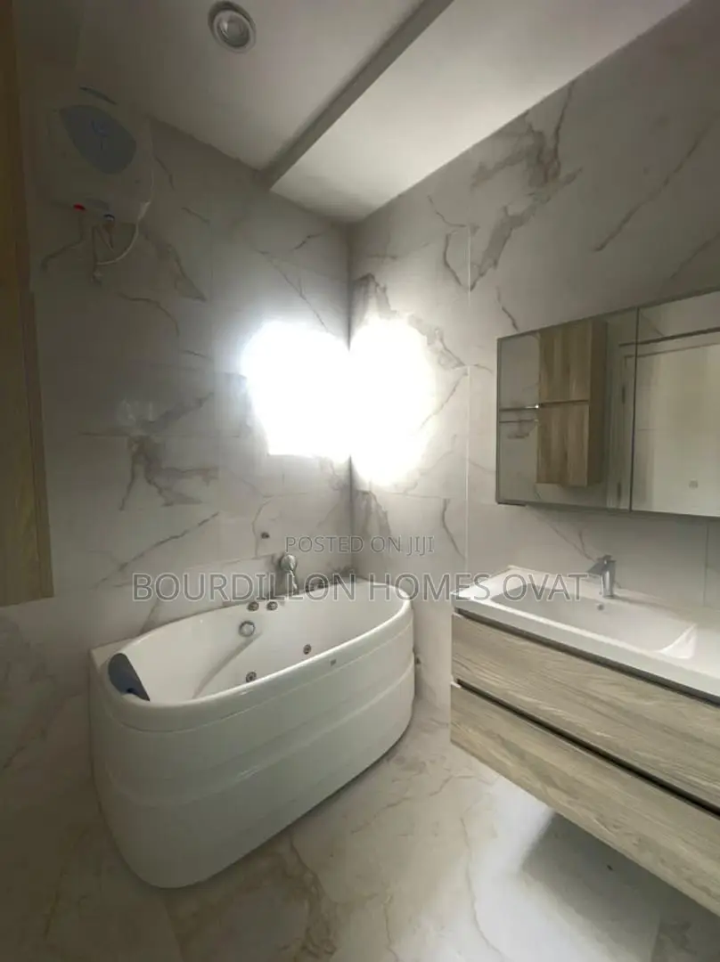 4bdrm Duplex in Ikate for sale