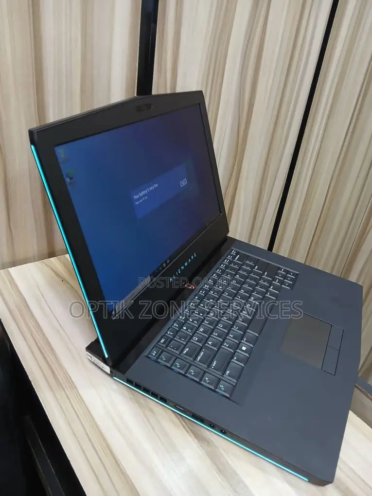 Laptop Alienware M15 R3 8GB Intel Core I5 SSD 512GB