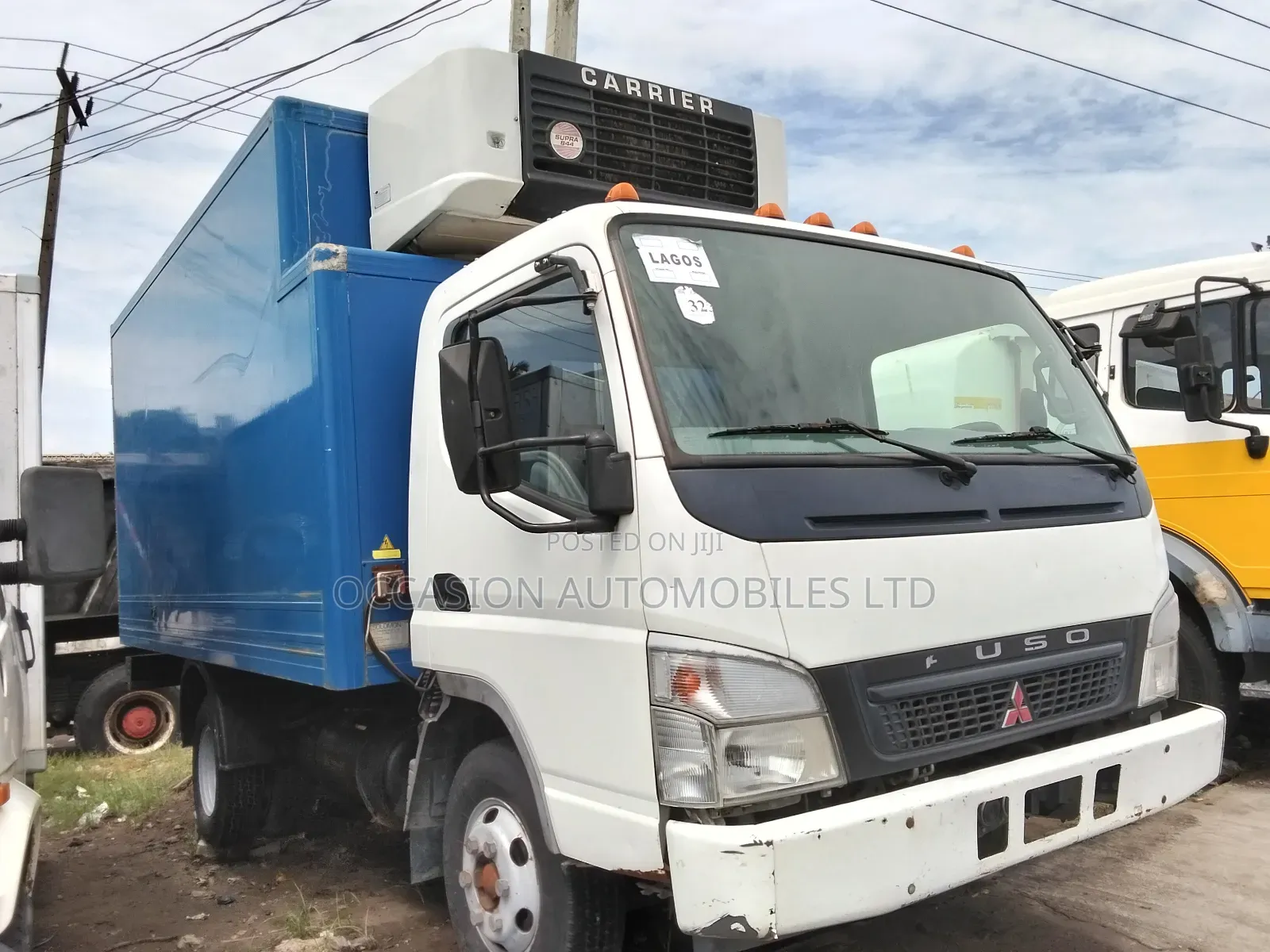 Refrigerator Truck