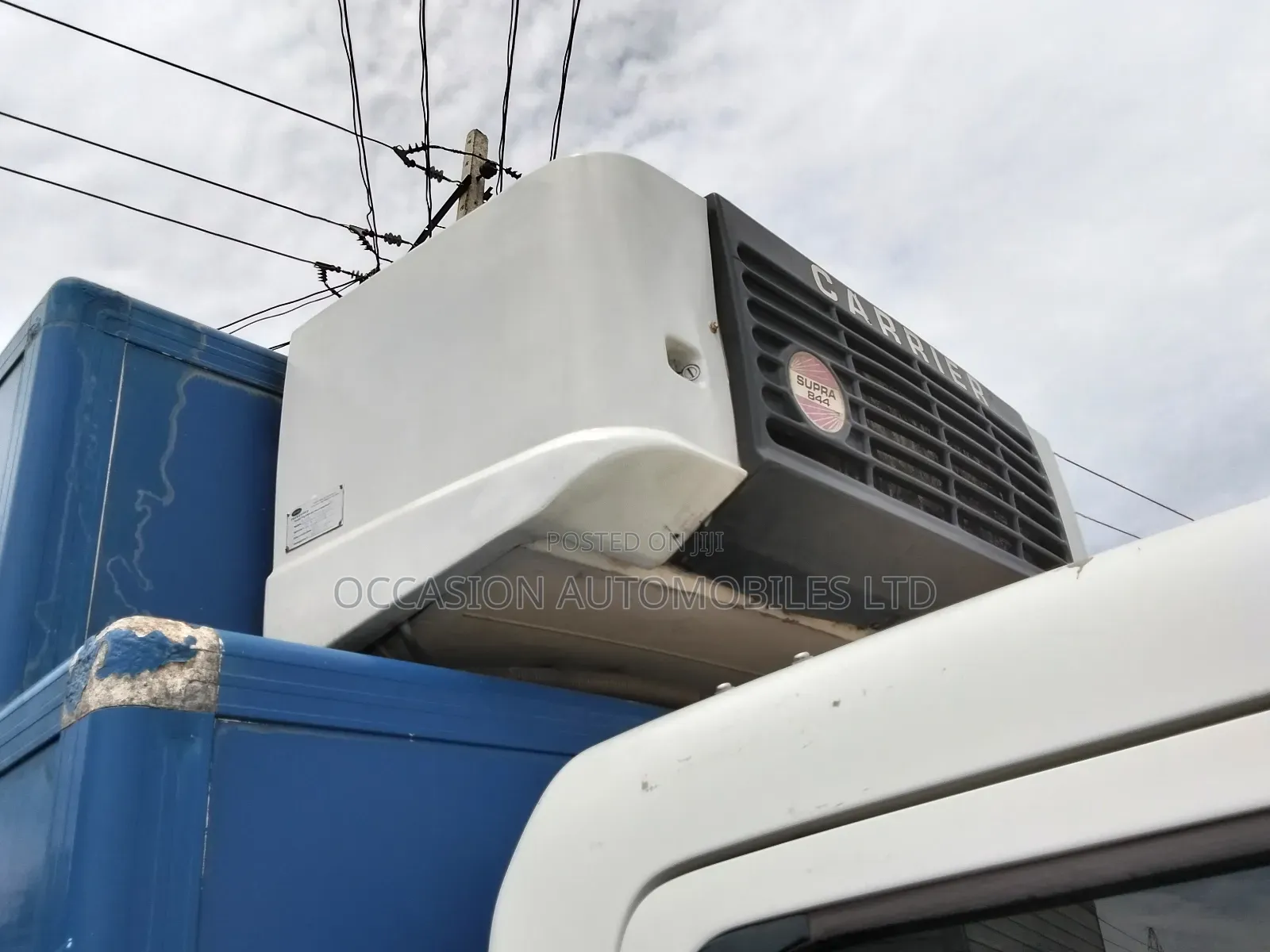 Refrigerator Truck