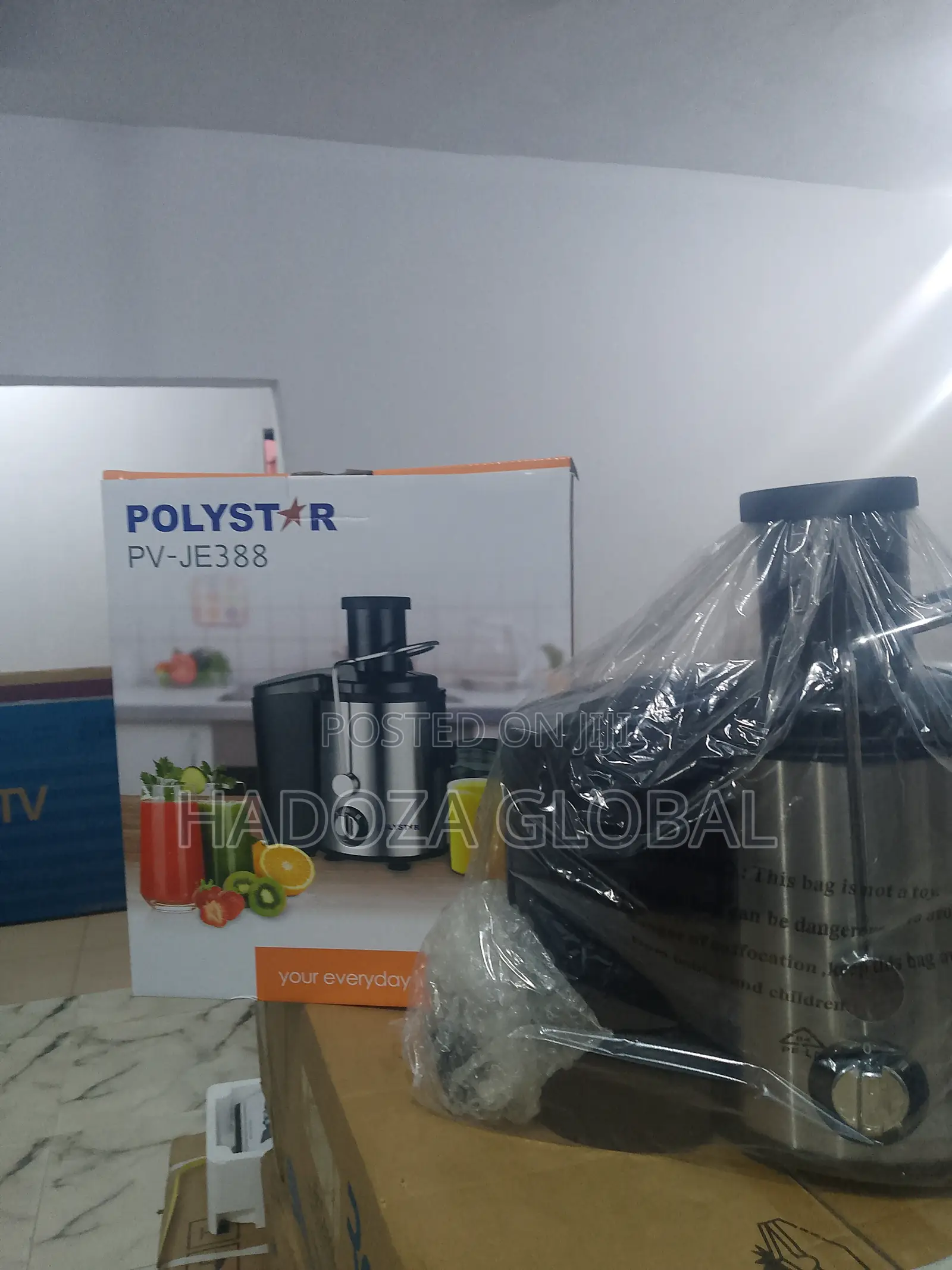 Stylish Juice Extracting Machine - Polystar - Pv-je388