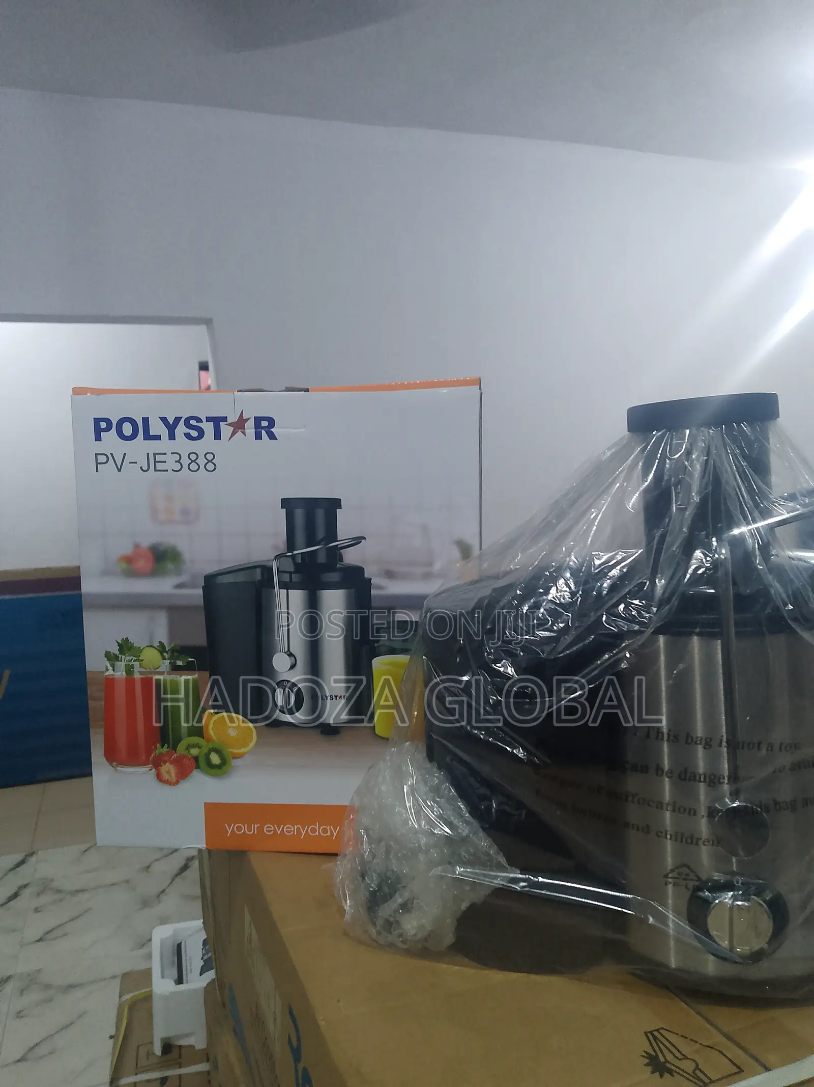 Stylish Juice Extracting Machine - Polystar - Pv-je388