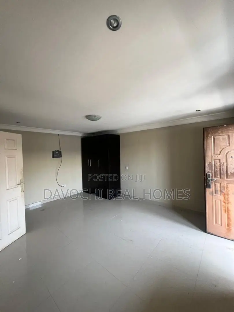 3bdrm Duplex in Lekki Phase1 for rent