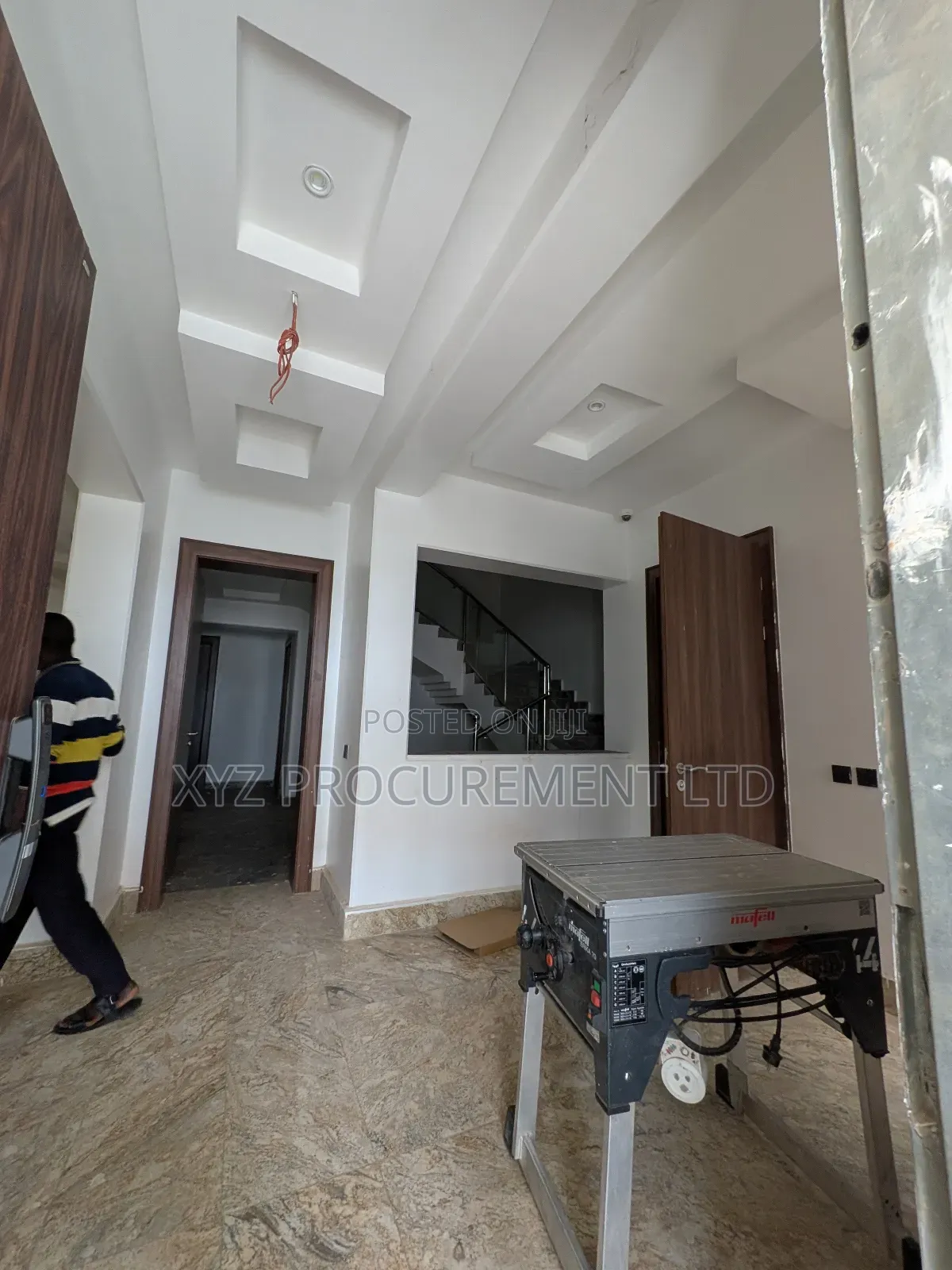 5bdrm Duplex in Crest, Life Camp for sale