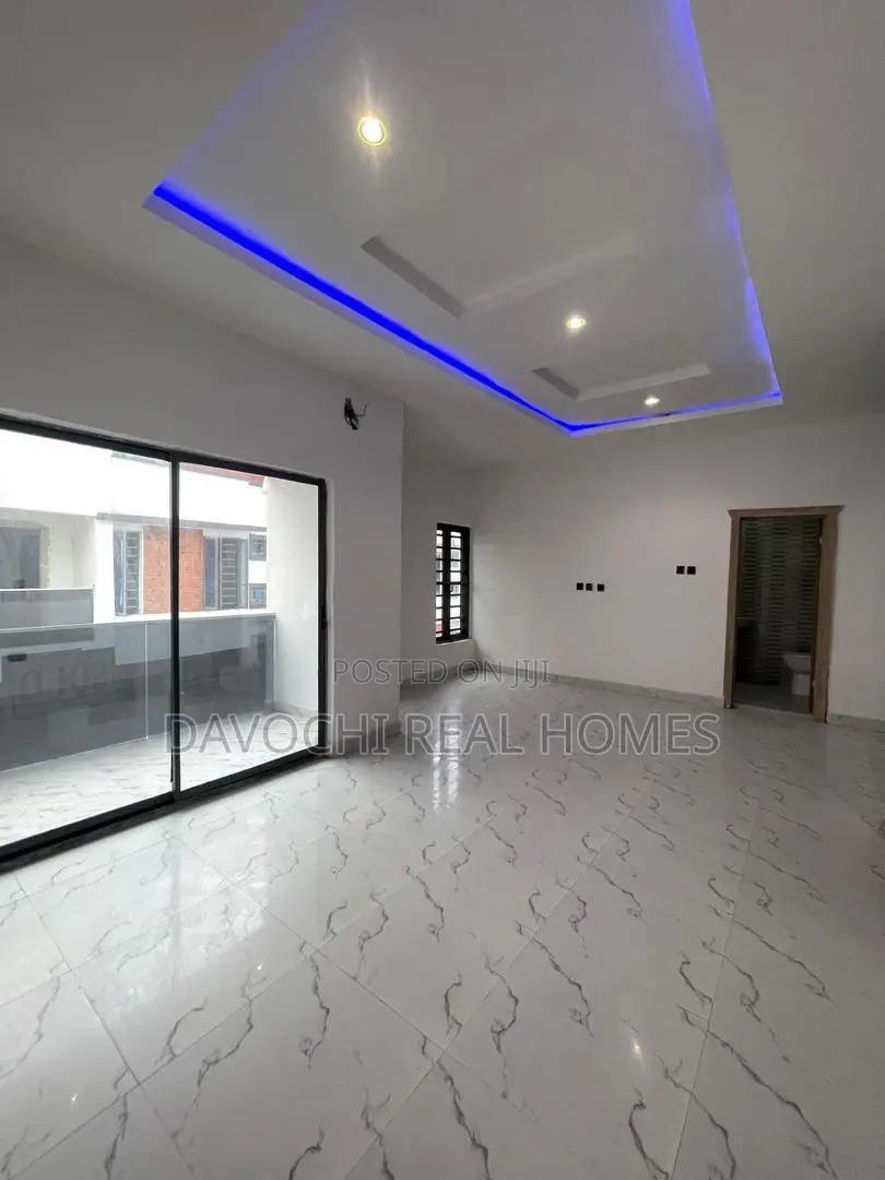 4bdrm Duplex in Orchid Road, Lekki Phase 2 for rent