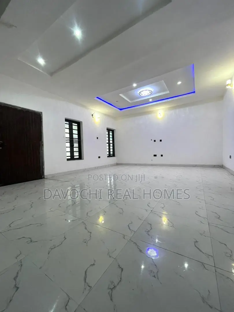 4bdrm Duplex in Orchid Road, Lekki Phase 2 for rent