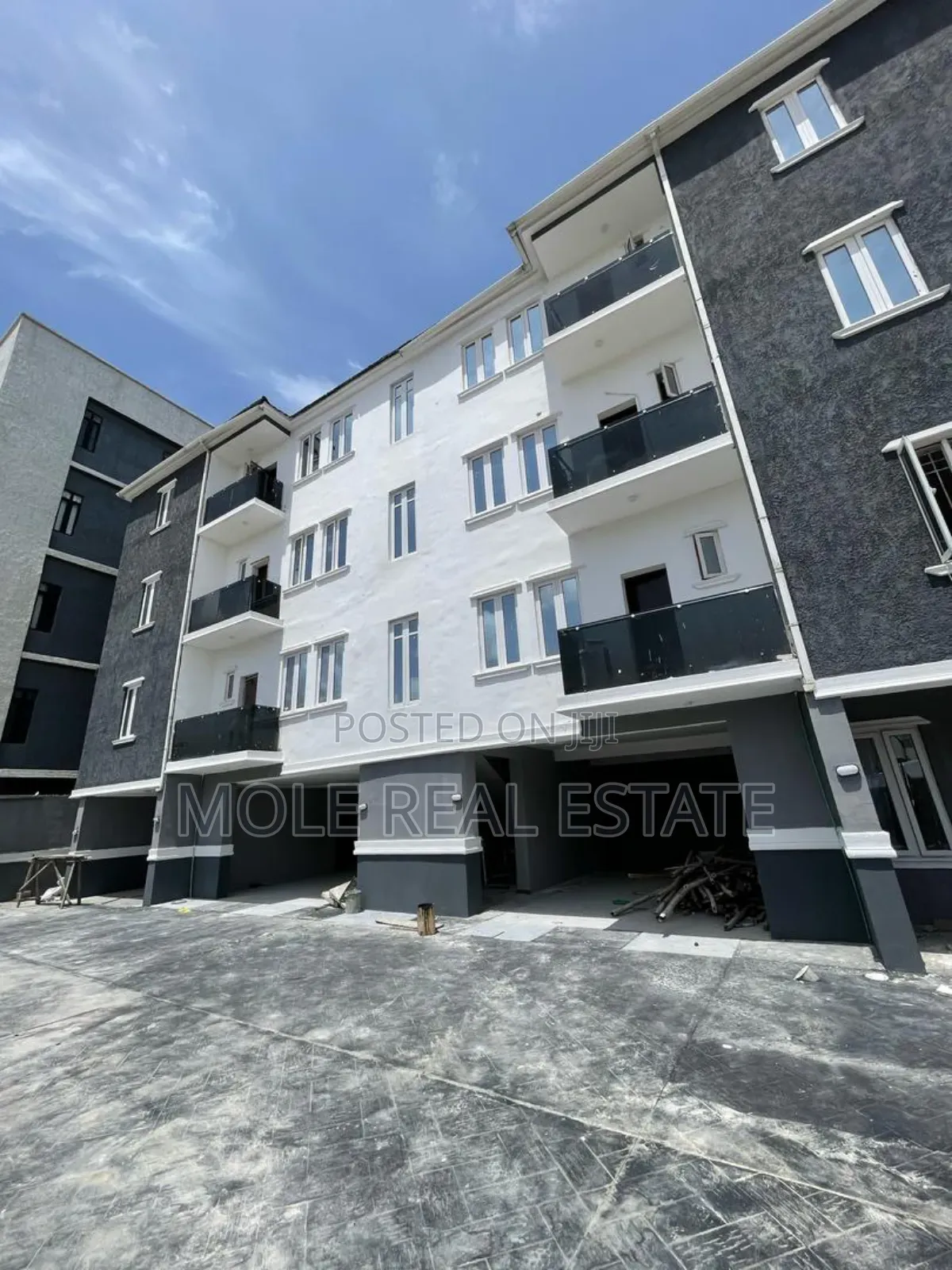 Furnished 3bdrm Block of Flats in Ikate for rent