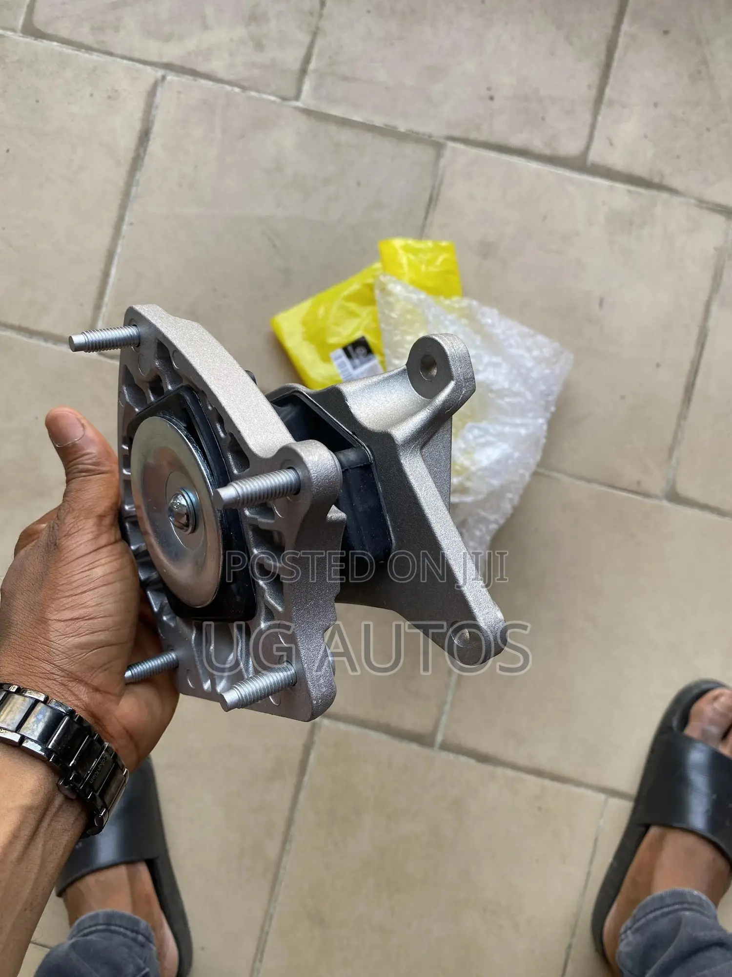 Gearbox Seating Mercedes Benz GLC