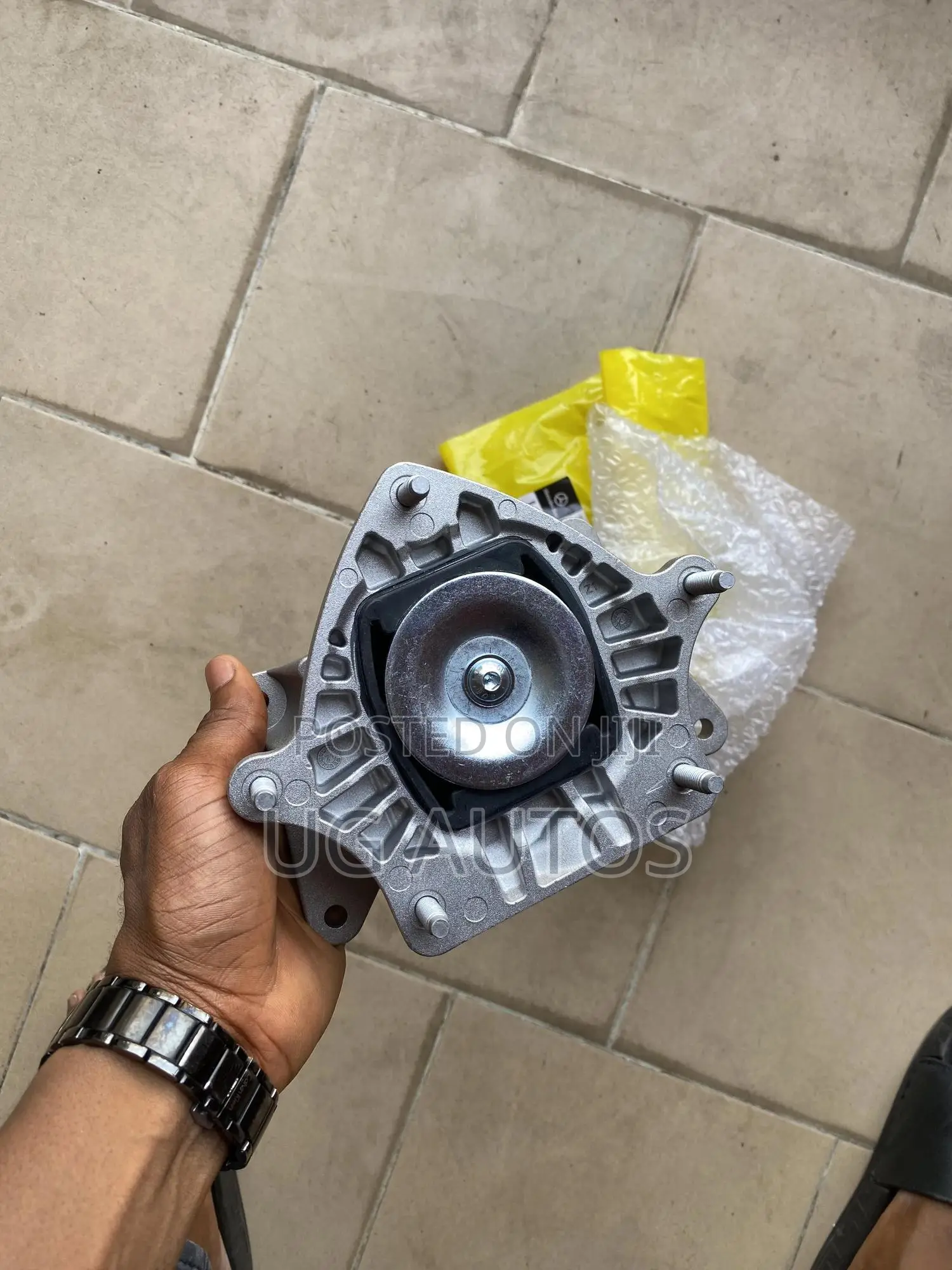 Gearbox Seating Mercedes Benz GLC