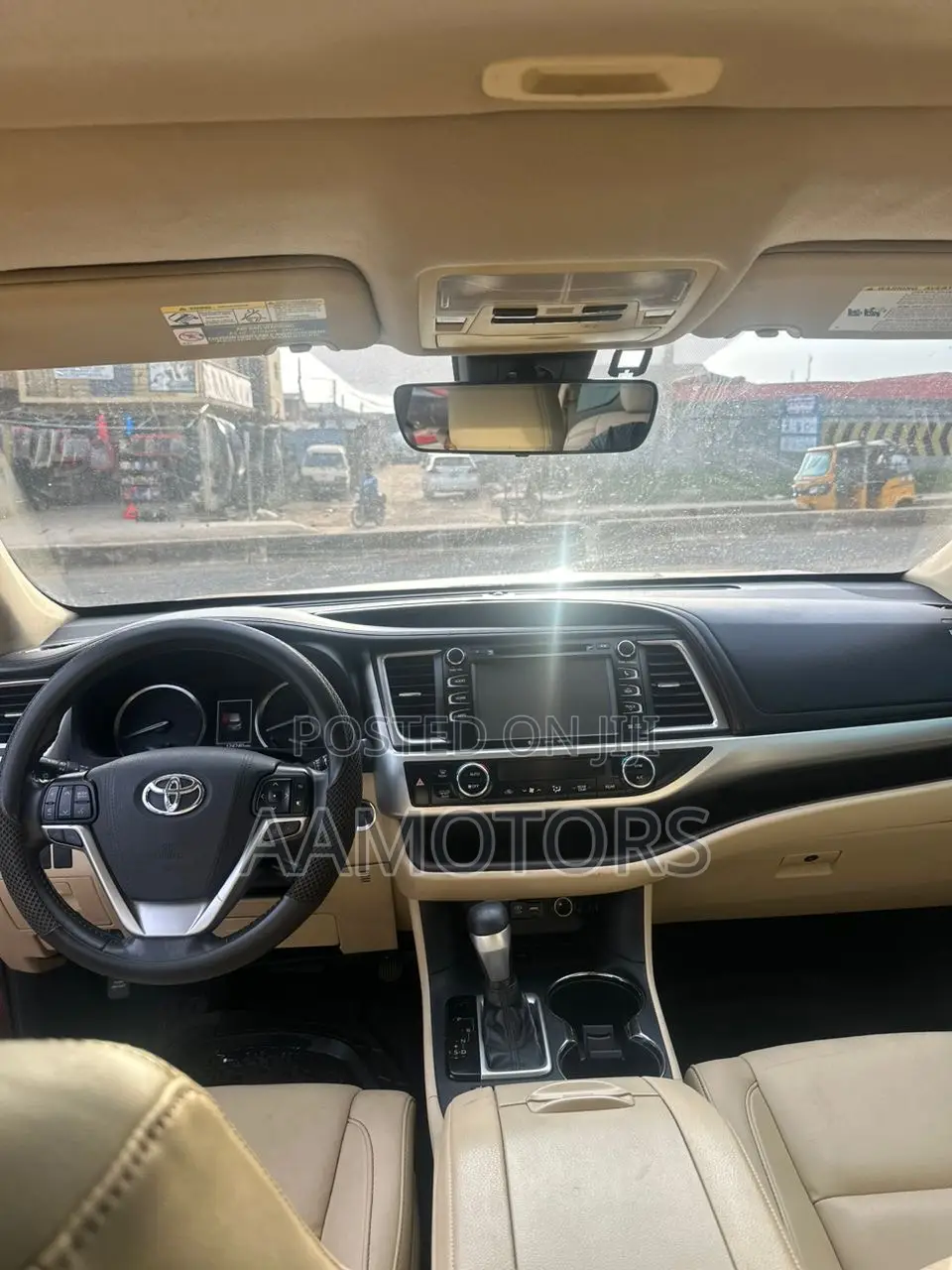 Toyota Highlander XLE 2019 Burgundy