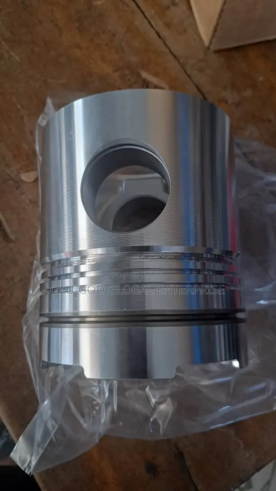 Cummins Piston 855