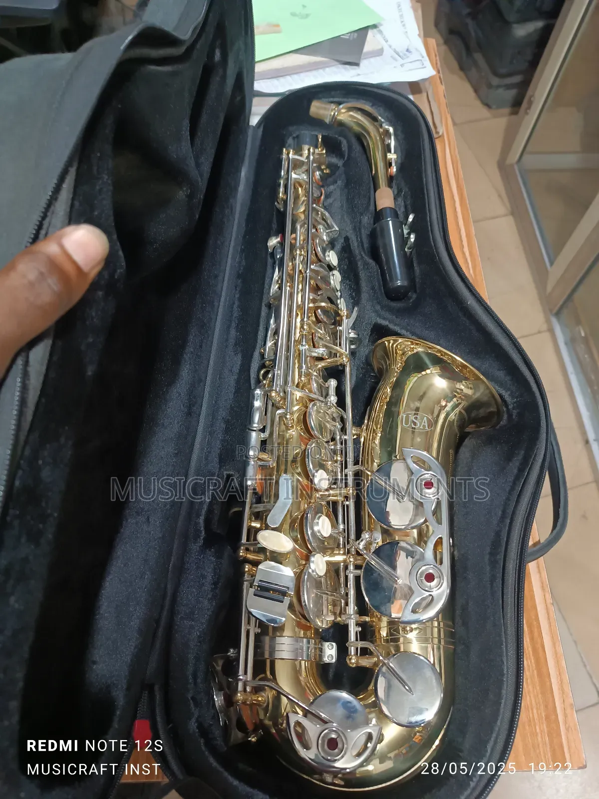 Usa Professional Tokunbo Alto Saxophone