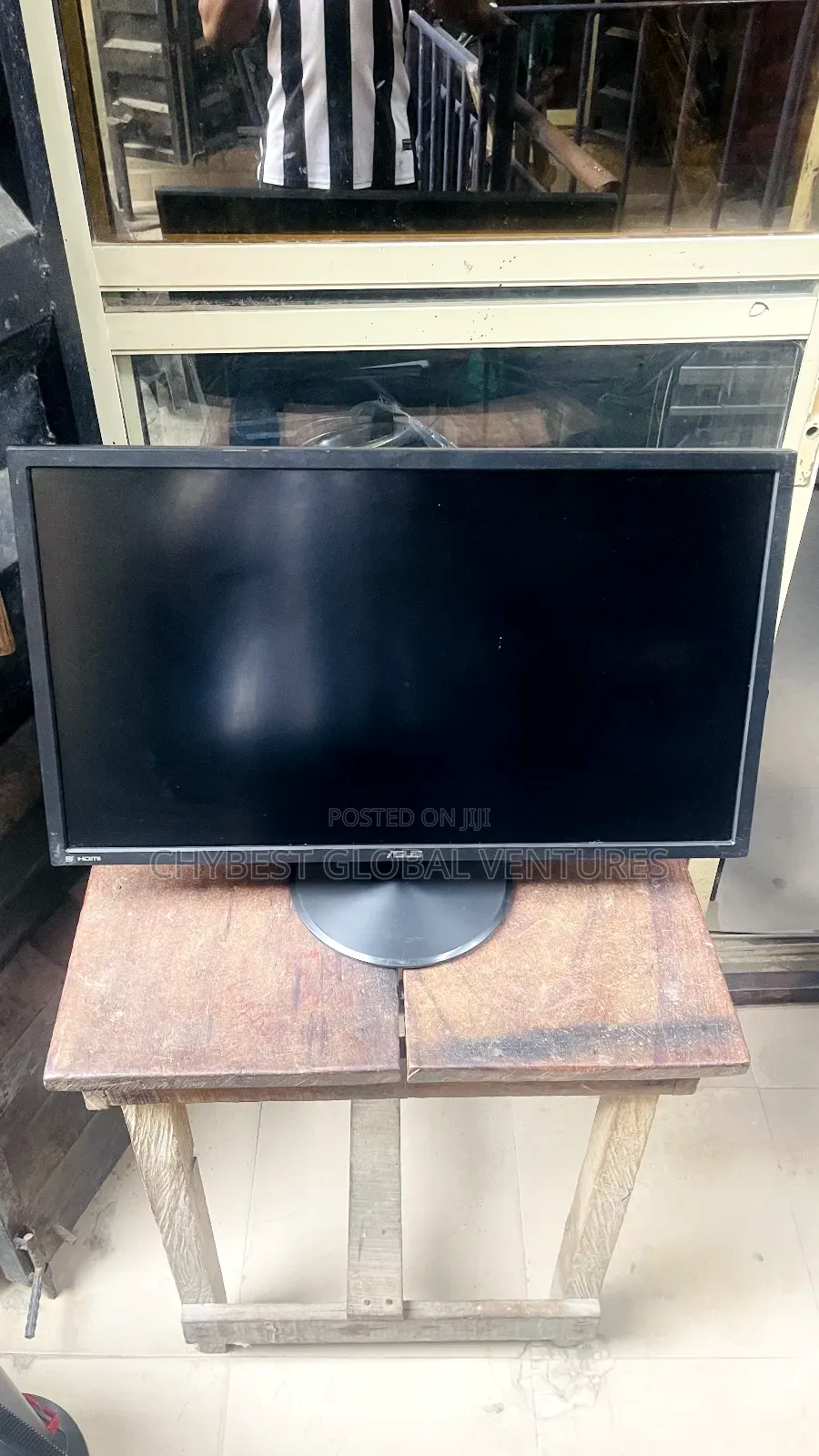 28 Inches Asus Gaming Monitor