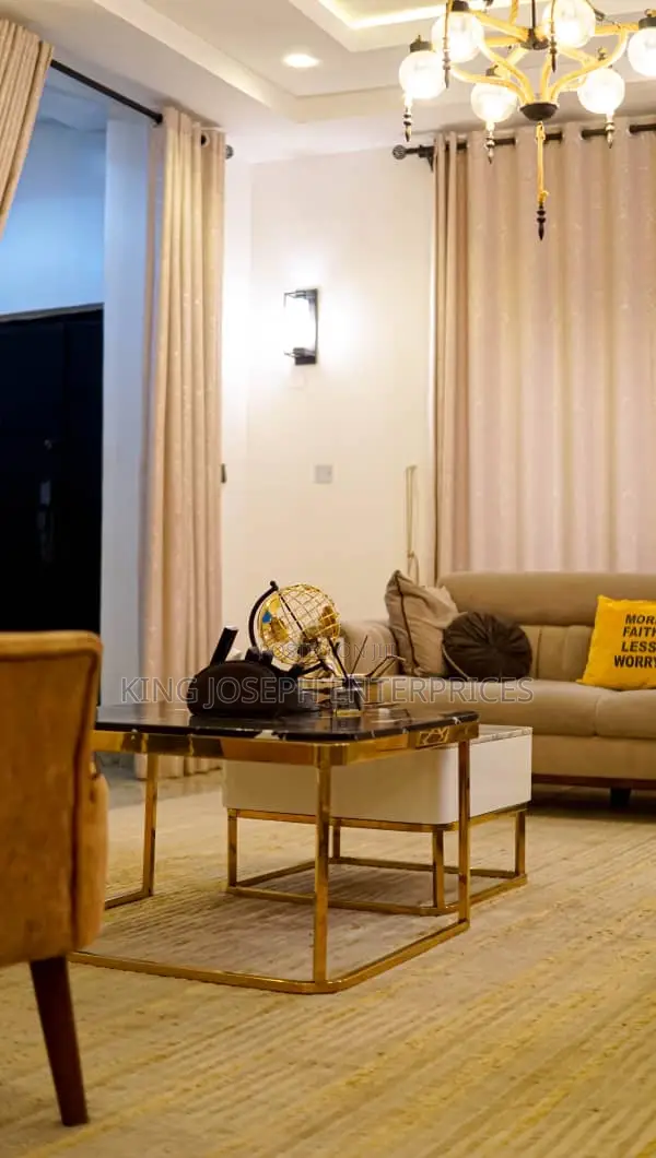Luxury 5bedroom Duplex Jahi