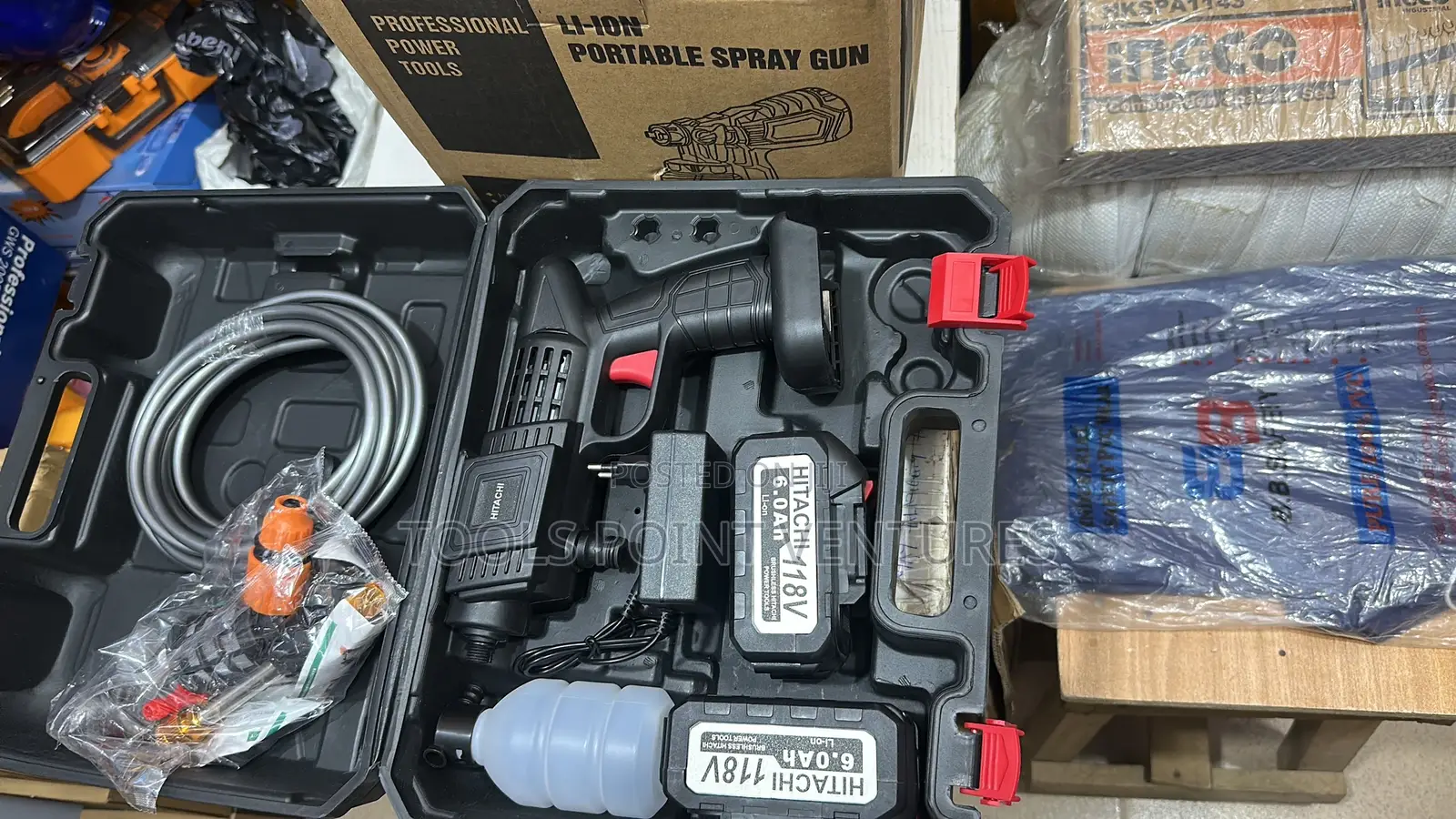 Hitachi 118v Cordless Pressure Washer