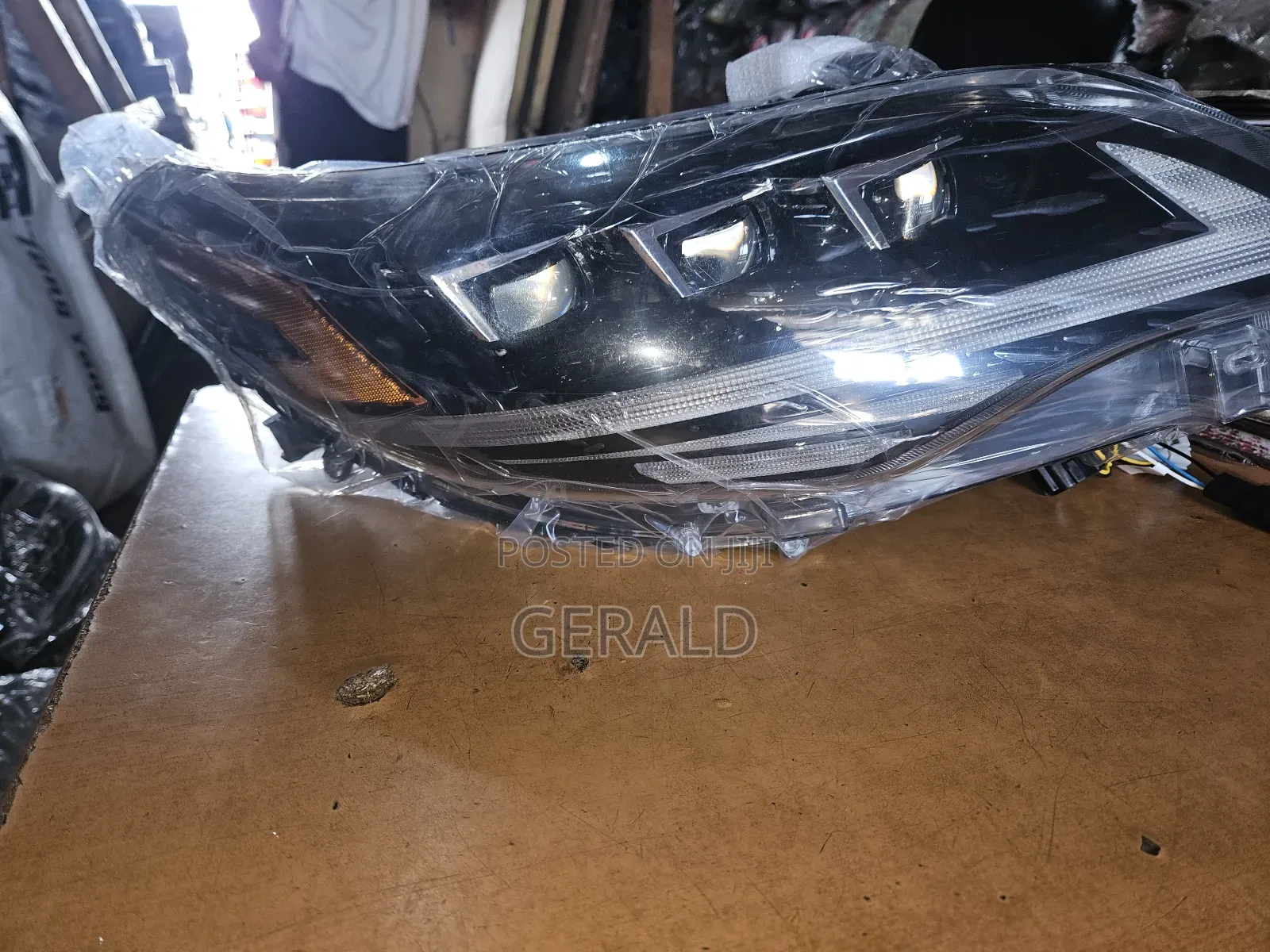 Headlamp Avalon 2015/2016/2017 Three Torch