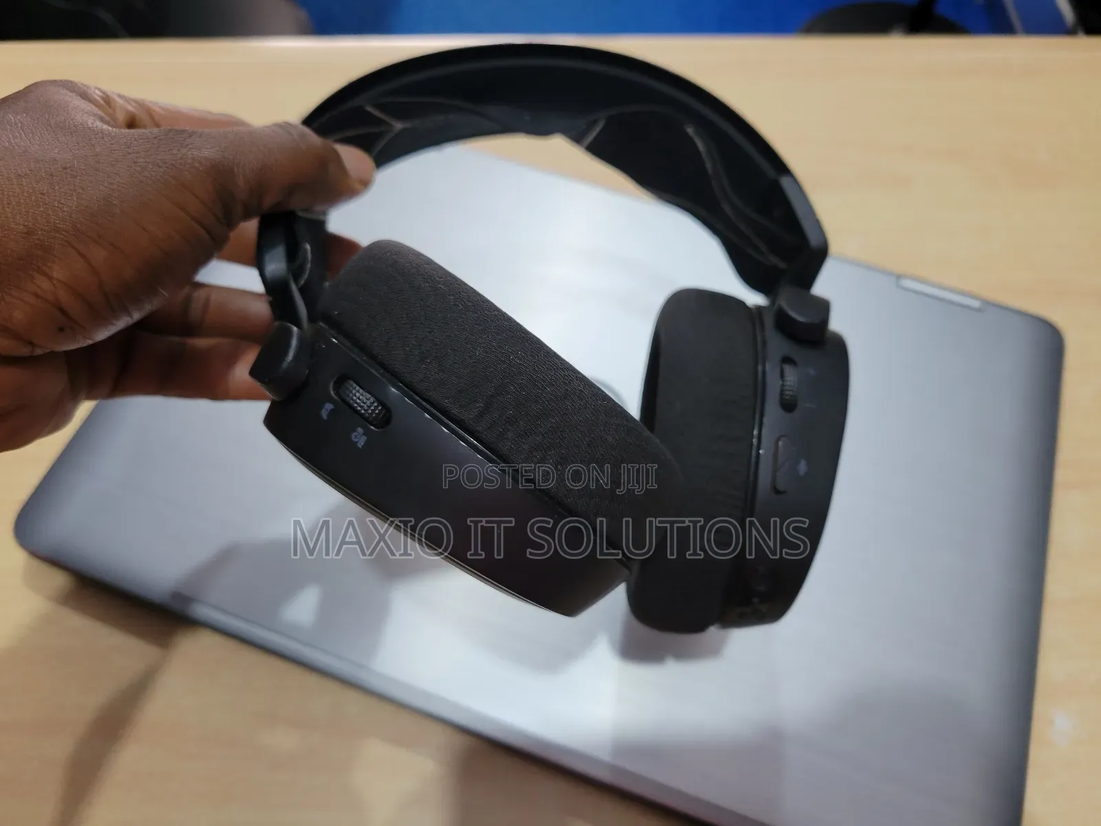 Steelseries Arctis 9 Gaming Headset