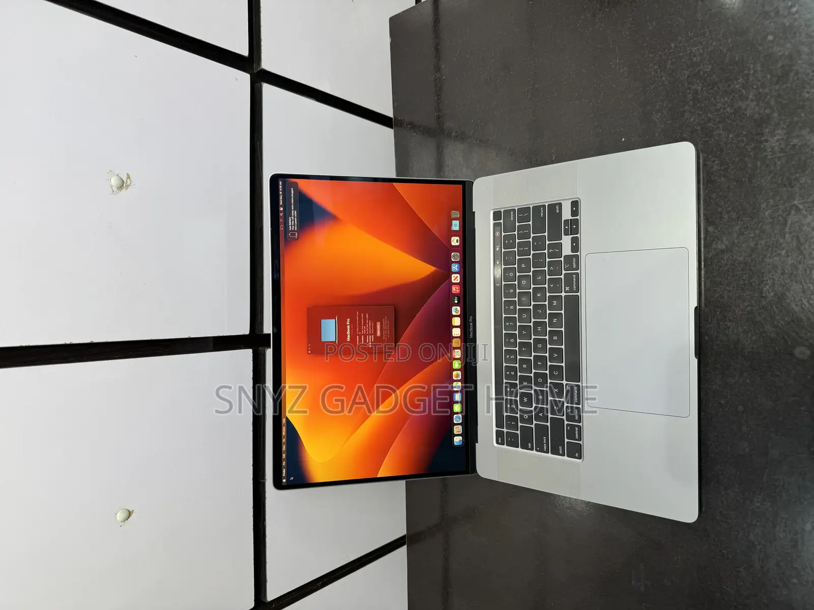 Laptop Apple MacBook Pro 2019 64GB Intel Core I9 SSD 1T