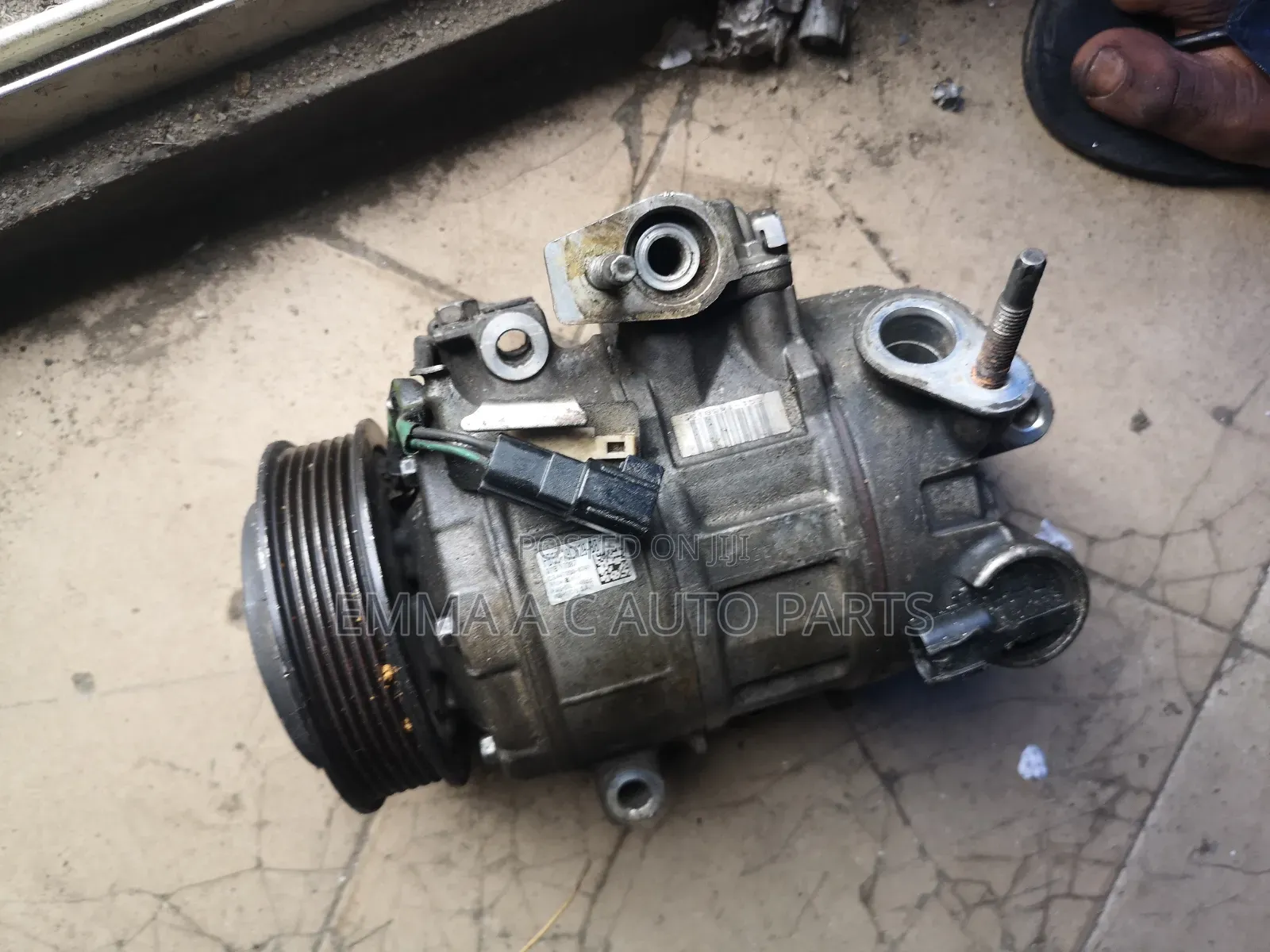 Ac Tukubo for Ford Explorer 2011 to 2014 Model Auto