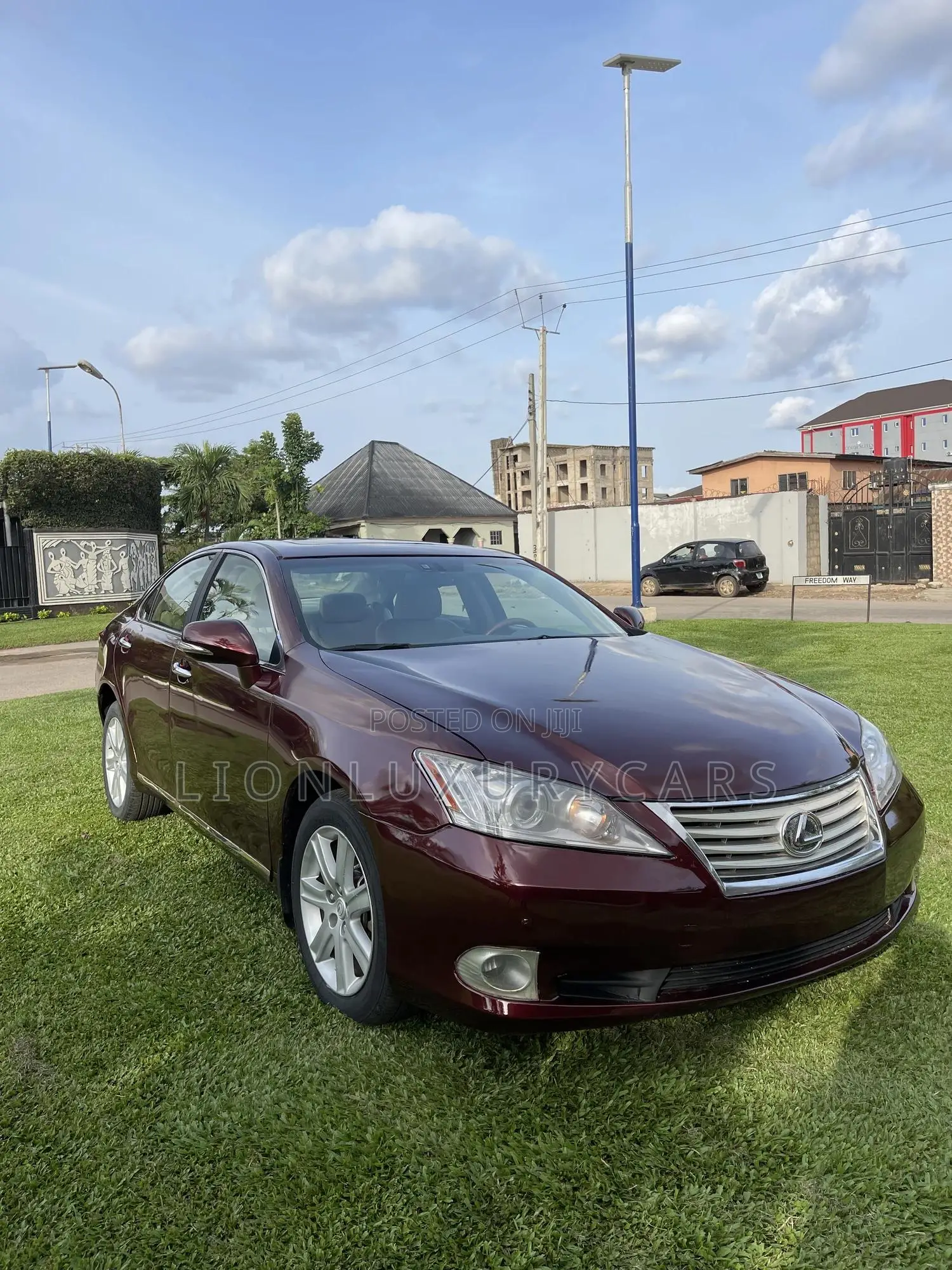 Lexus ES 2010 Red