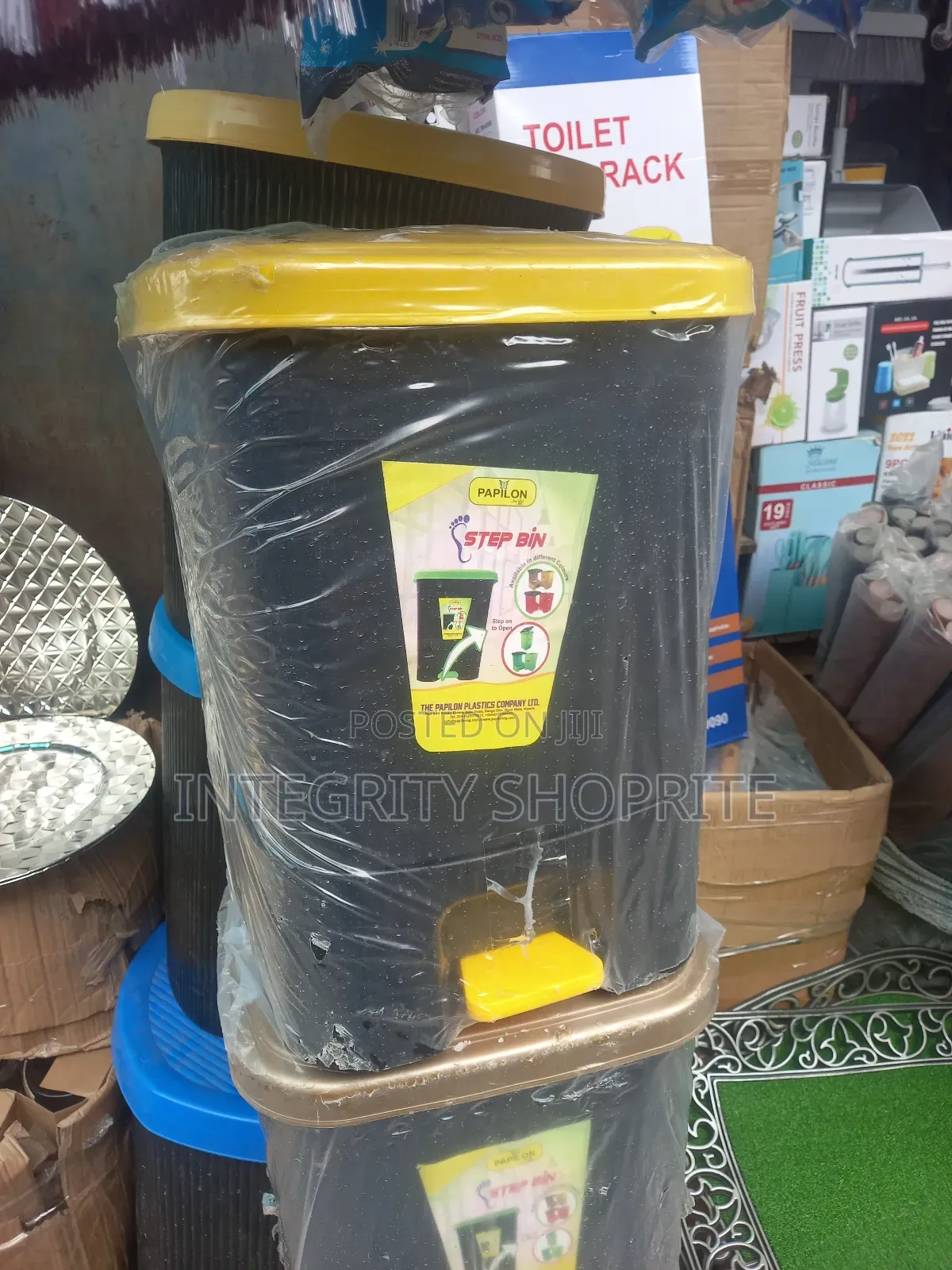 Papilion Plastic Pedal Waste Bin Step Bin 20l