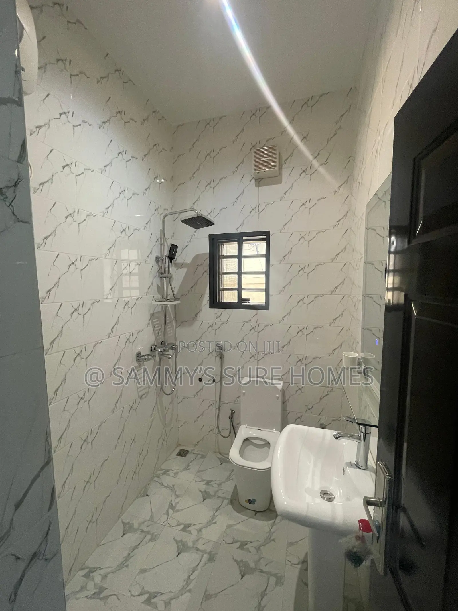 3bdrm Block of Flats in Fo1 Main Kubwa for rent