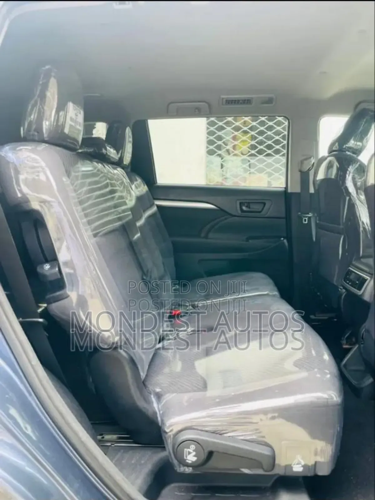 Toyota Highlander LE V6 4x4 (3.5L 6cyl 6A) 2016 Blue