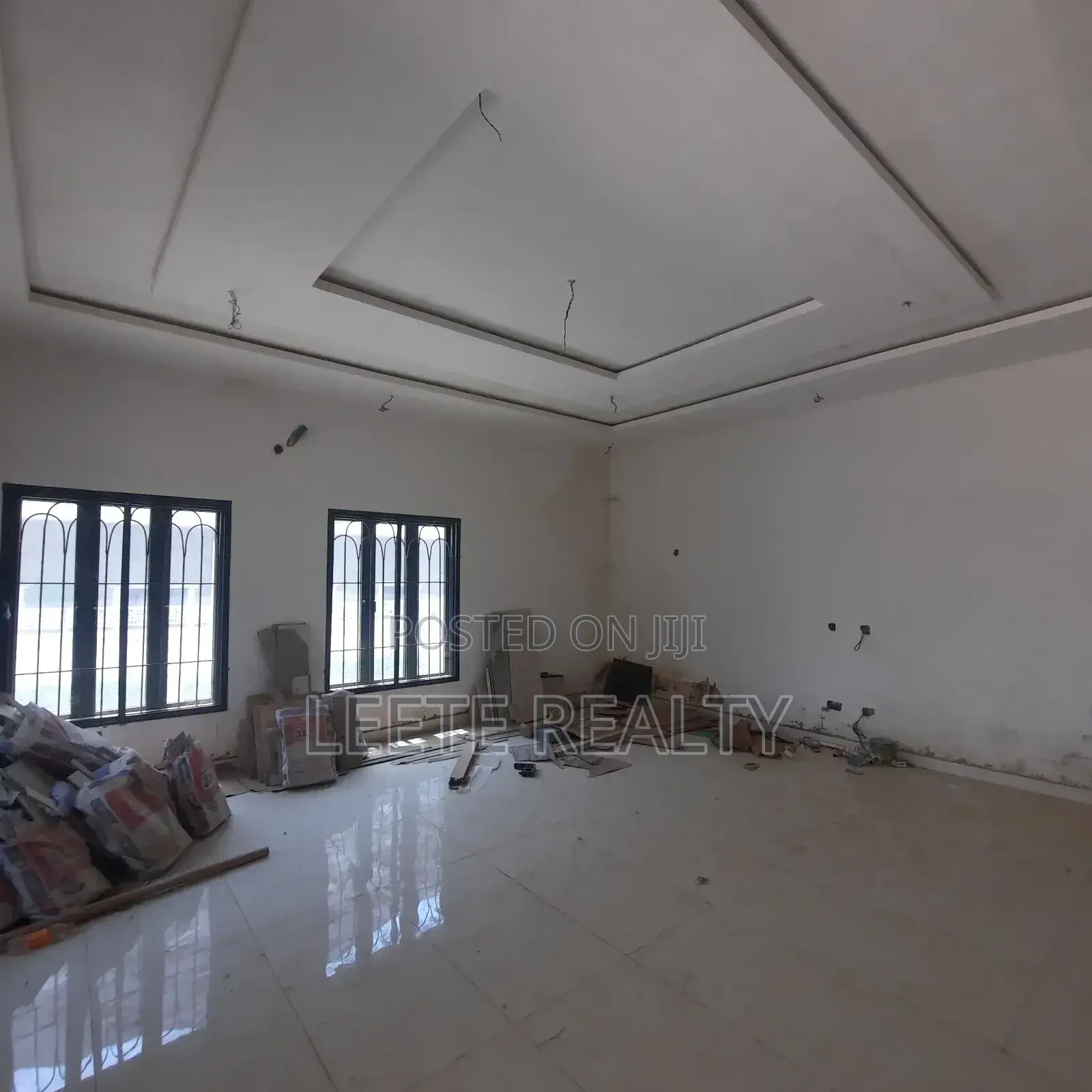 5bdrm Duplex in Galadimawa for sale