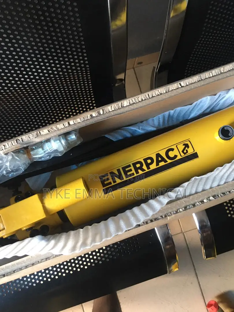 Enerpac Hydraulic Hand Pump P80