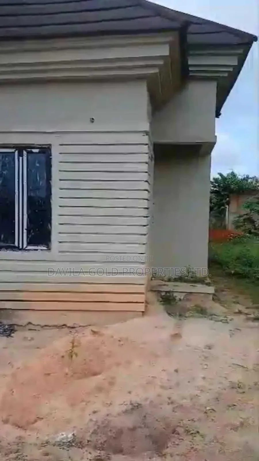 6bdrm Block of Flats in Benin City for sale