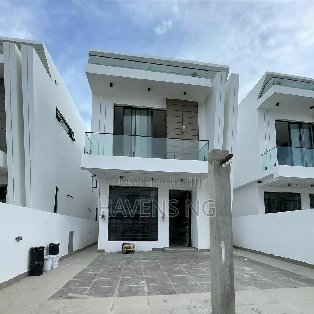 4bdrm Duplex in Lekki Phase 1 for sale