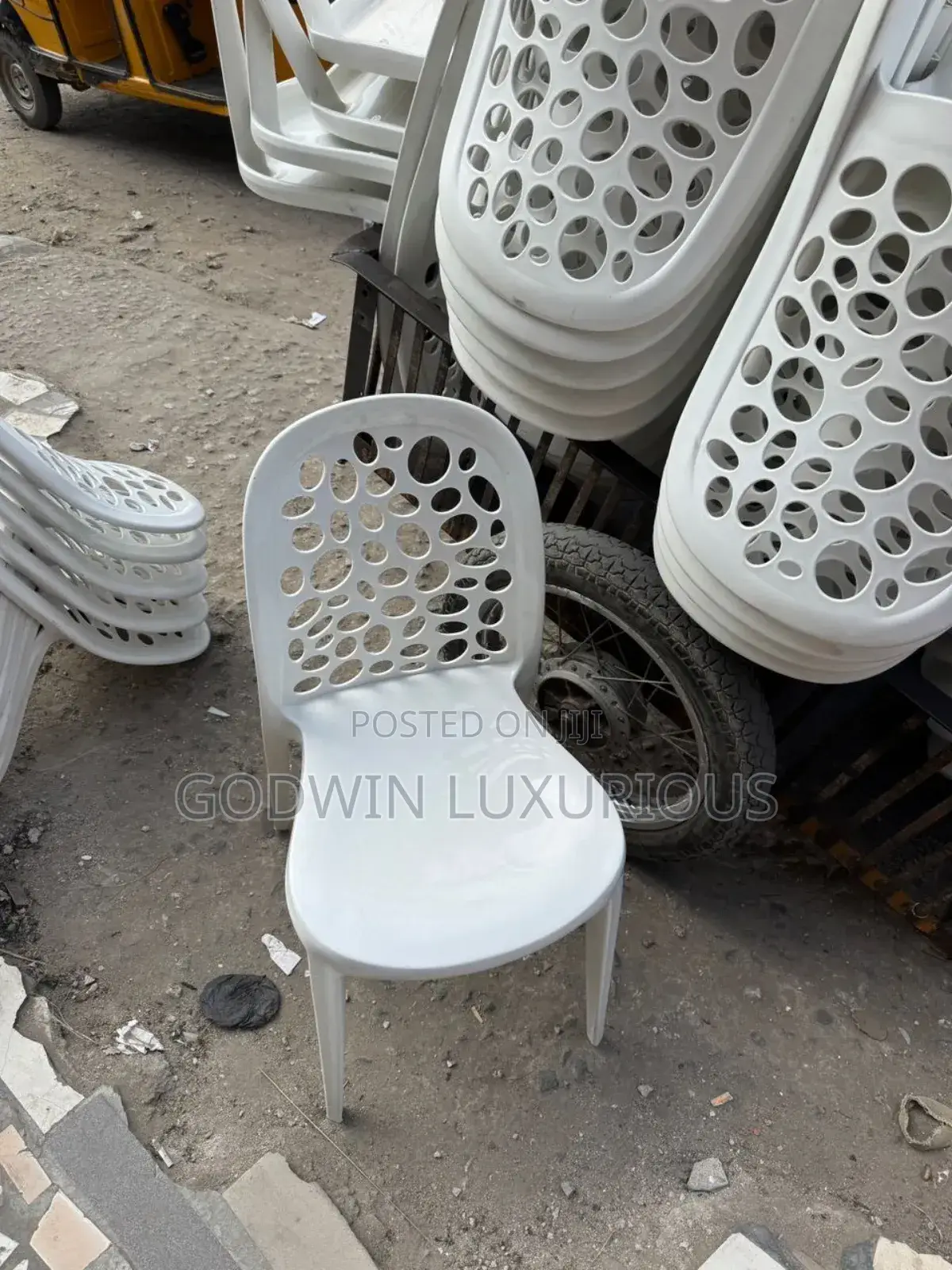 Concord Chair