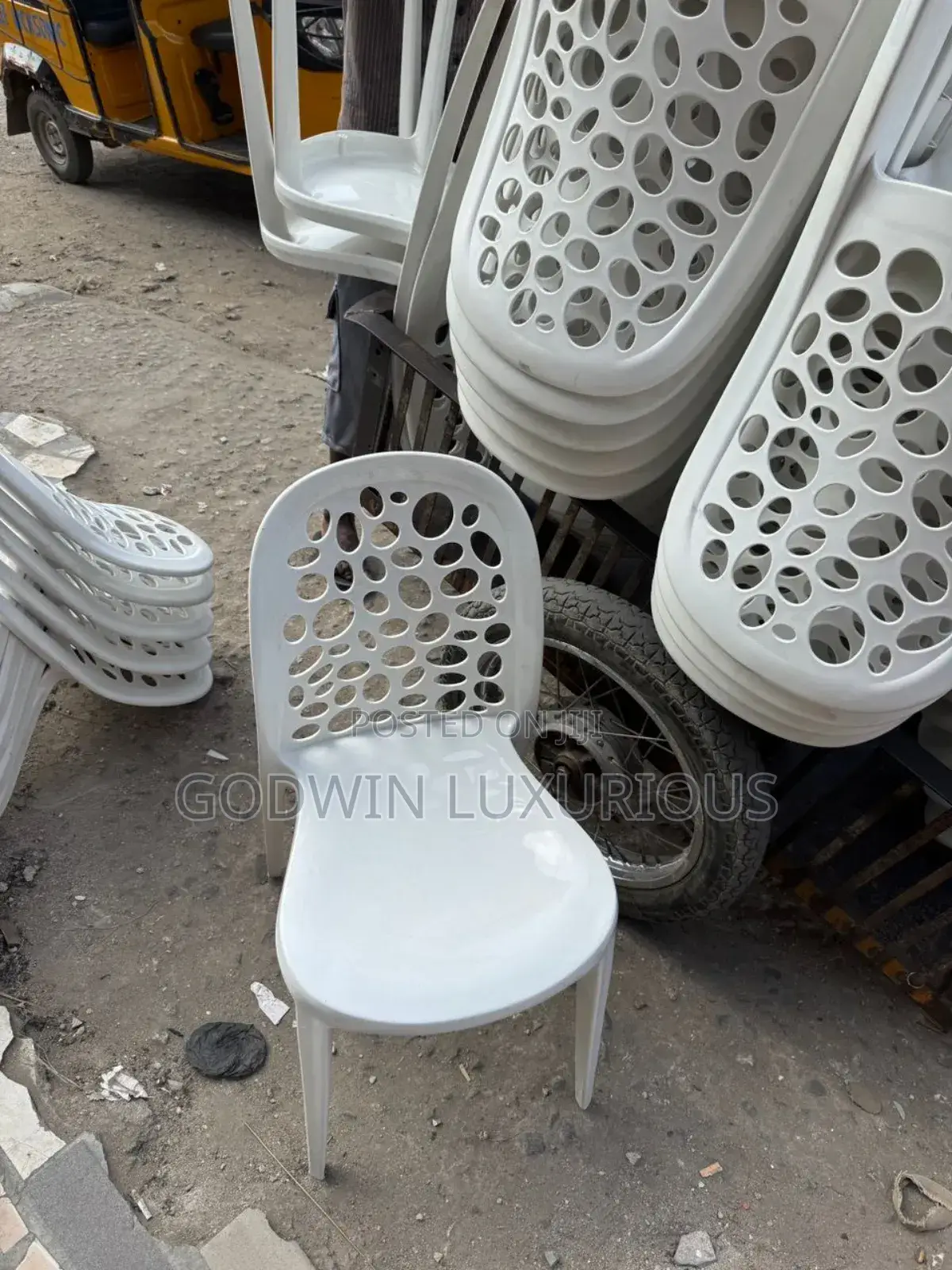 Concord Chair