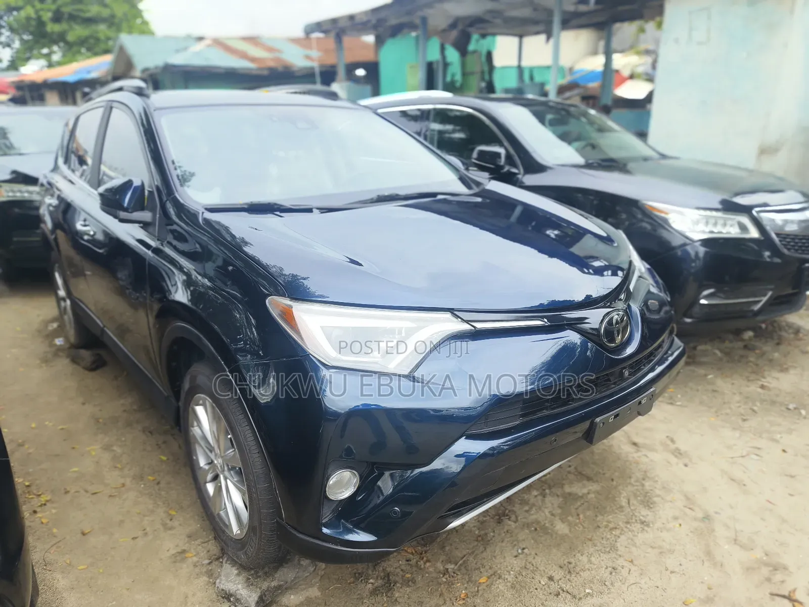 Toyota RAV4 Platinum AWD (2.5L 4cyl 6A) 2017 Blue