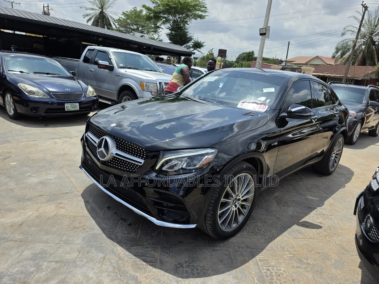 Mercedes-Benz GLC-Class 2017 Black