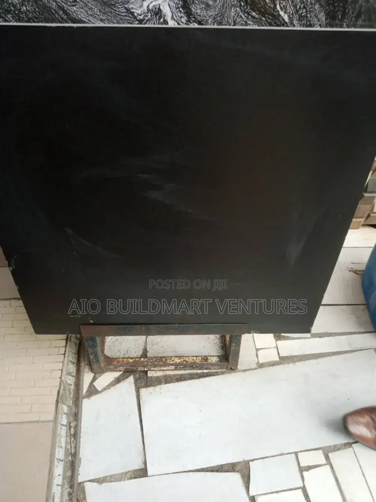 60 X 60 Black Colour Super Polish