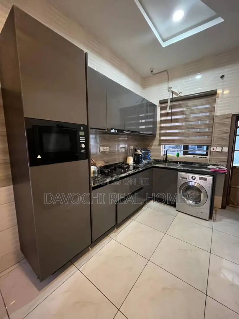 4bdrm Duplex in Oral Extension, for rent