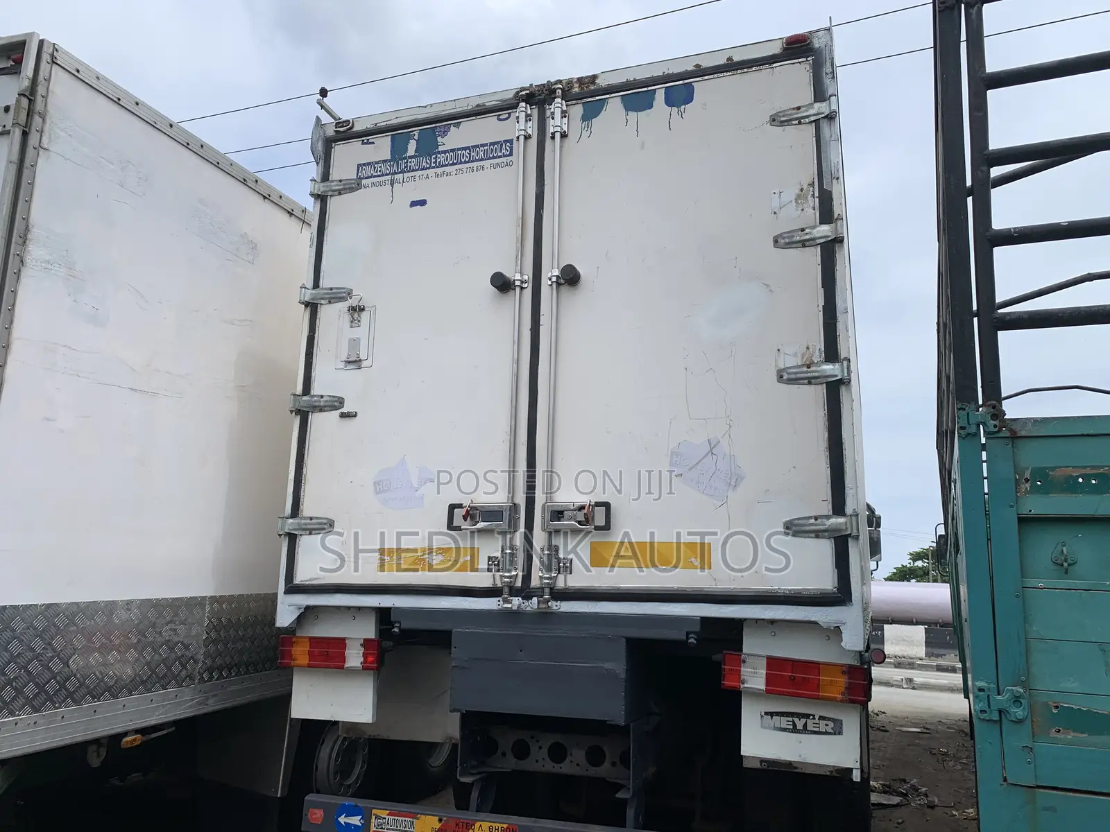 Foreign Used Mercedes Benz Container Body Truck