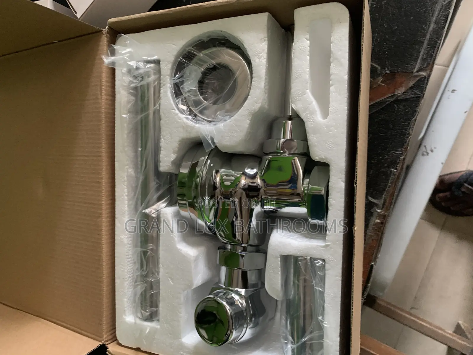 Sloan Valve Flushometer
