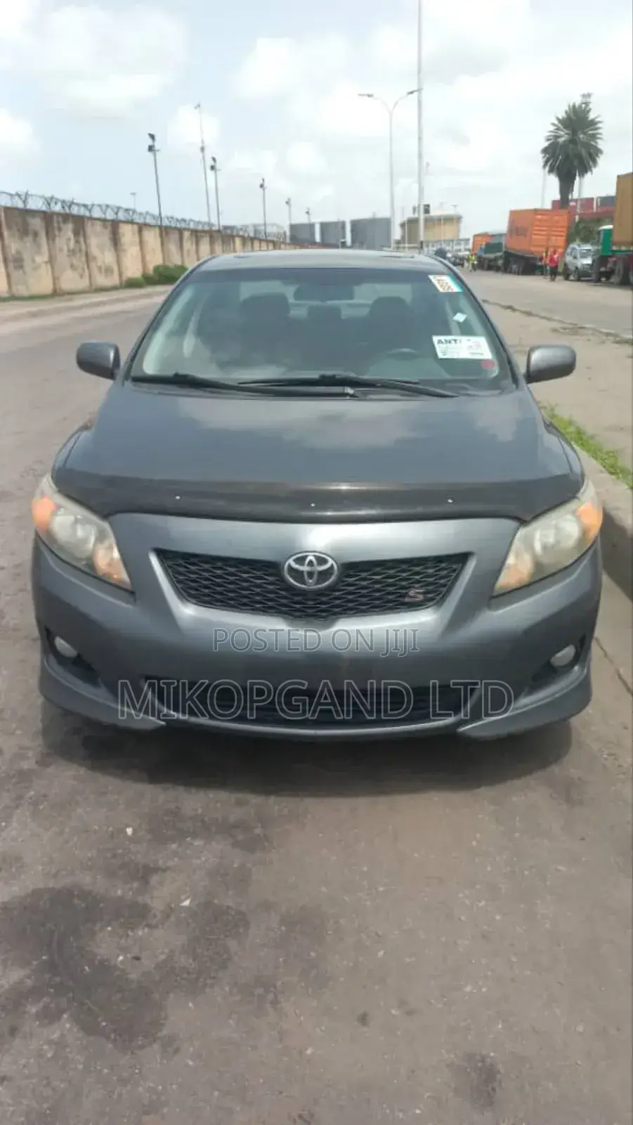 Toyota Corolla S 4dr Sedan (1.8L 4cyl 4A) 2010 Gray
