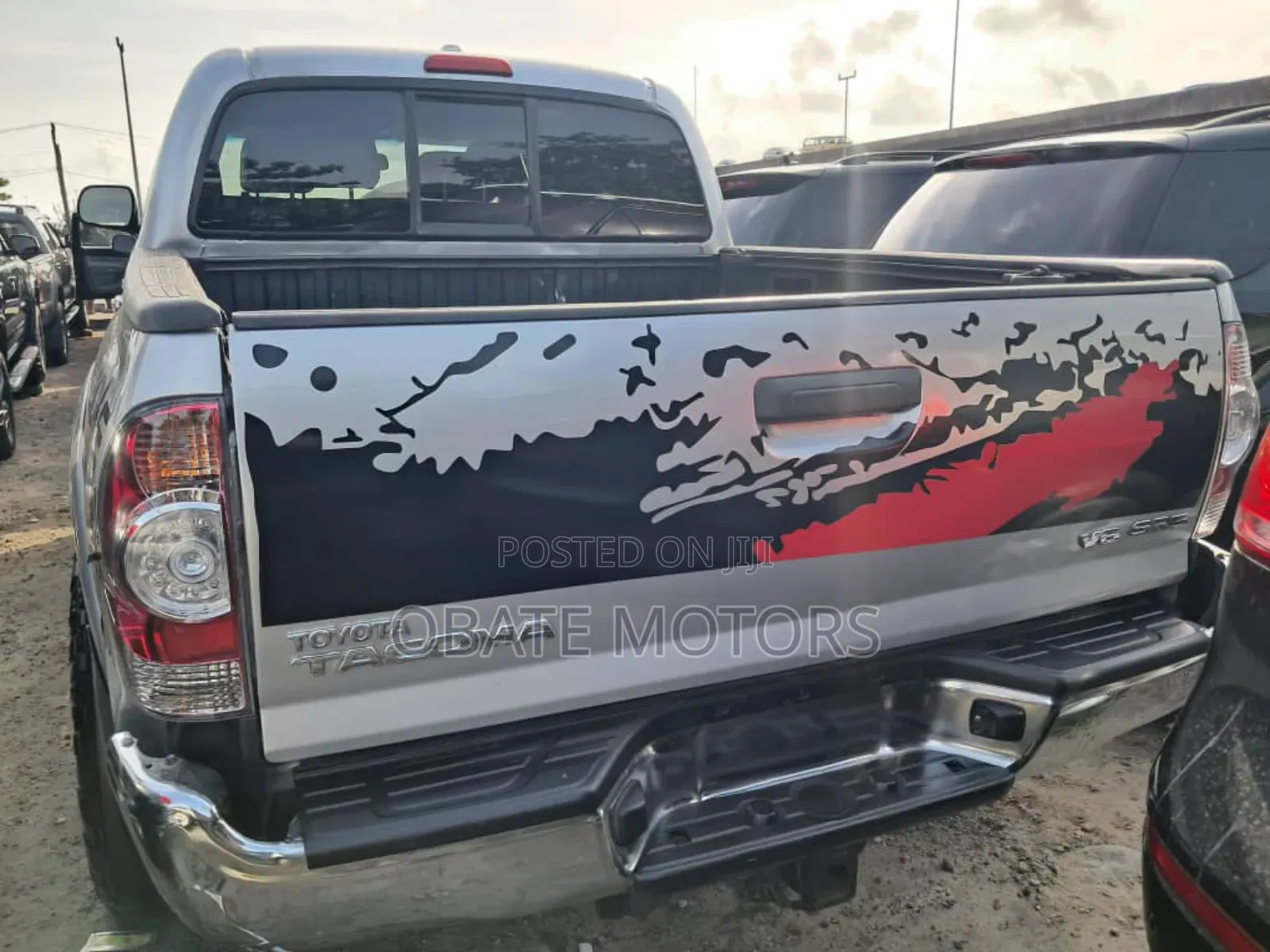 Toyota Tacoma Double Cab V6 Automatic 2010 Silver