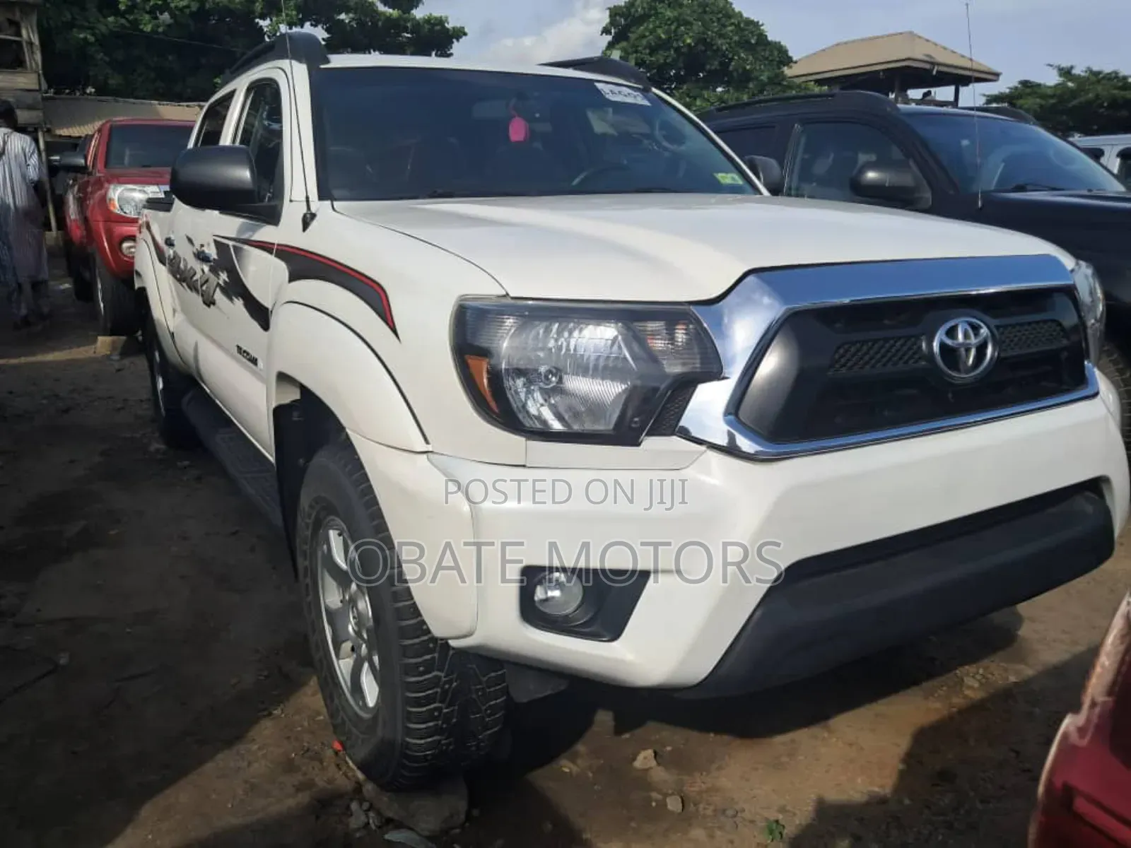 Toyota Tacoma PreRunner 4dr Double Cab 5.0 ft. SB (2.7L 4cyl 4A) 2015 White