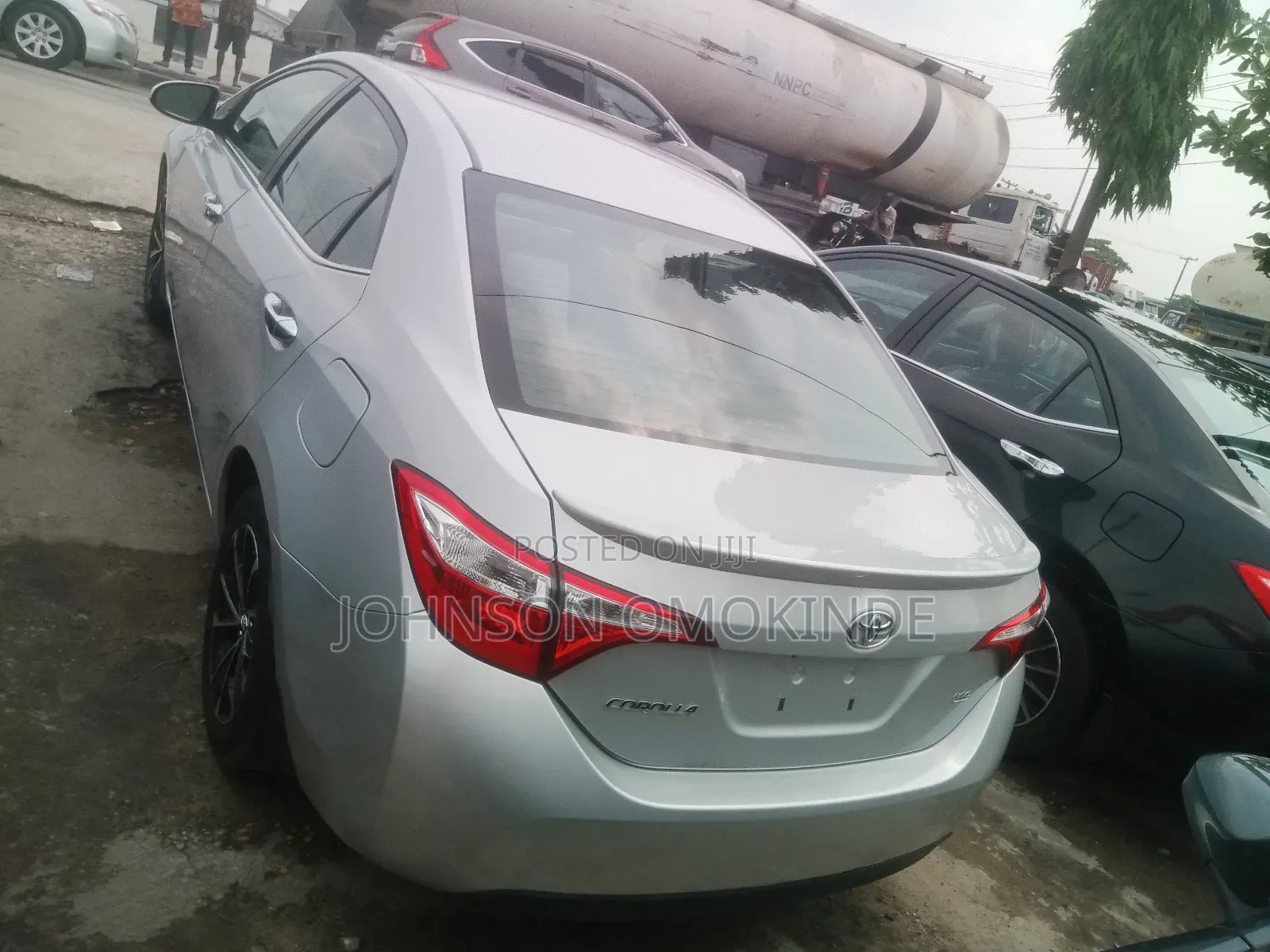 Toyota Corolla LE Eco 4dr Sedan (1.8L 4cyl CVT) 2015 Silver
